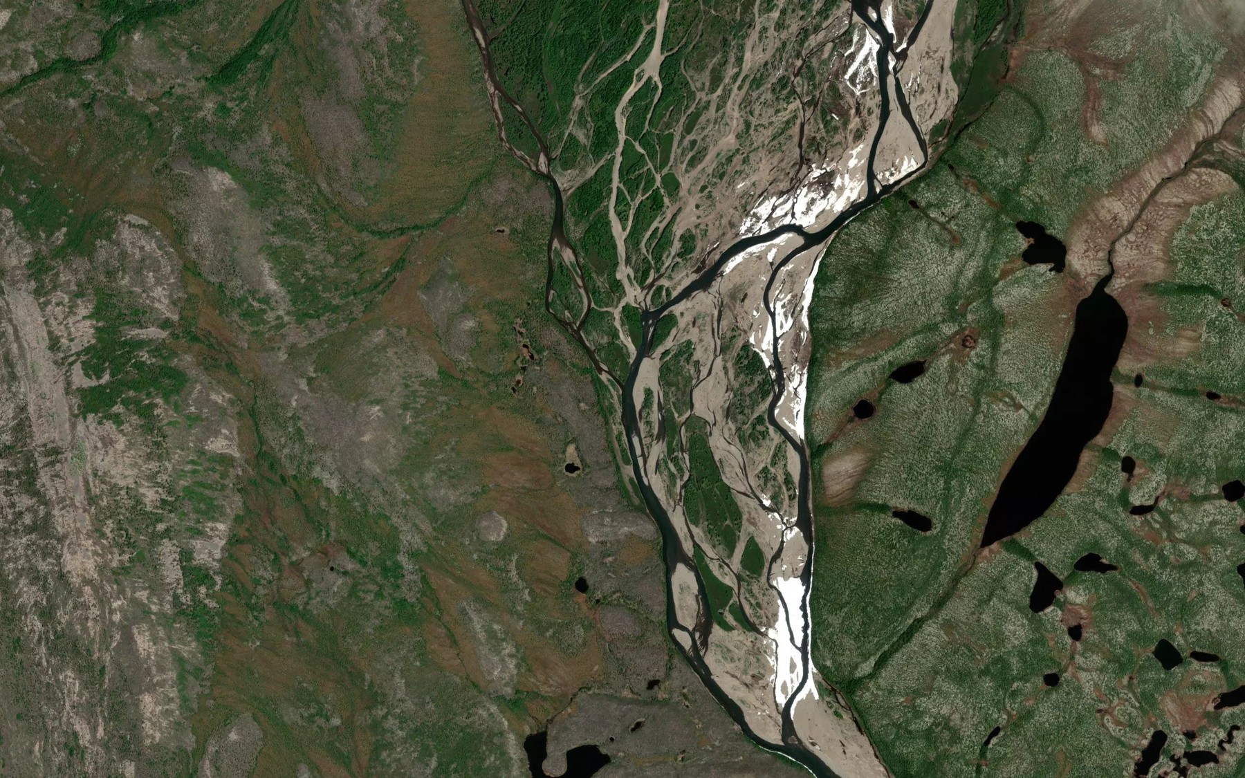 Satellite map of the El'gachan