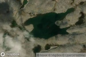 Petit lac Navvaataaq
