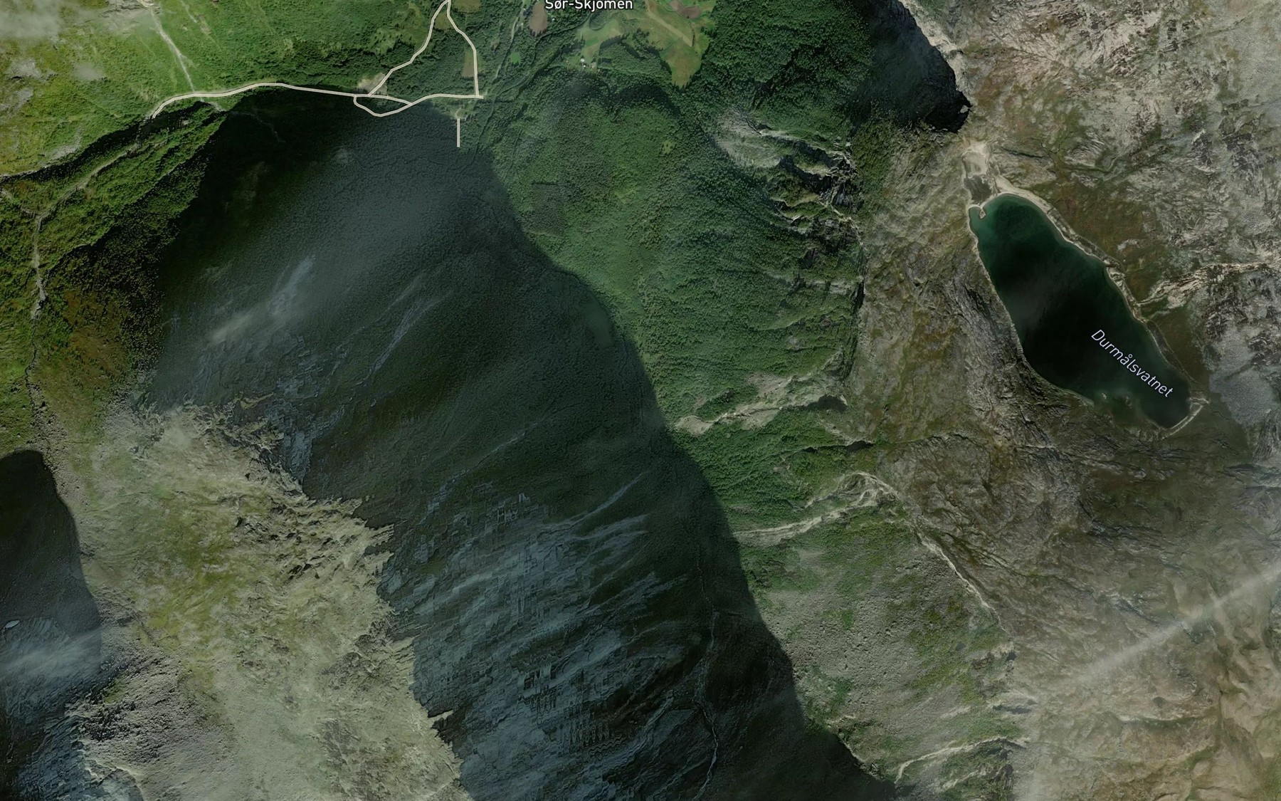 Satellite map of the Kjardaelva