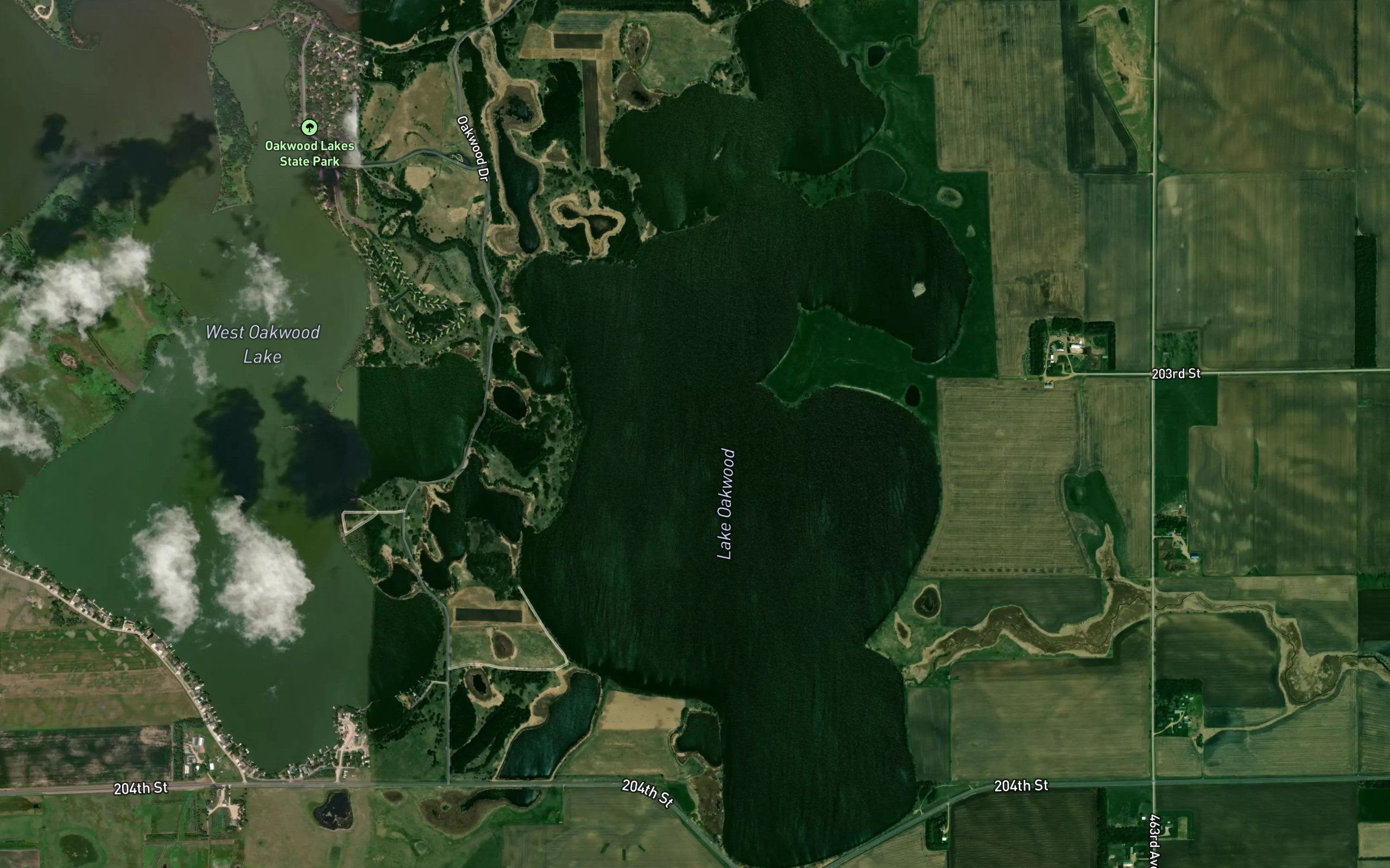 Lake Oakwood