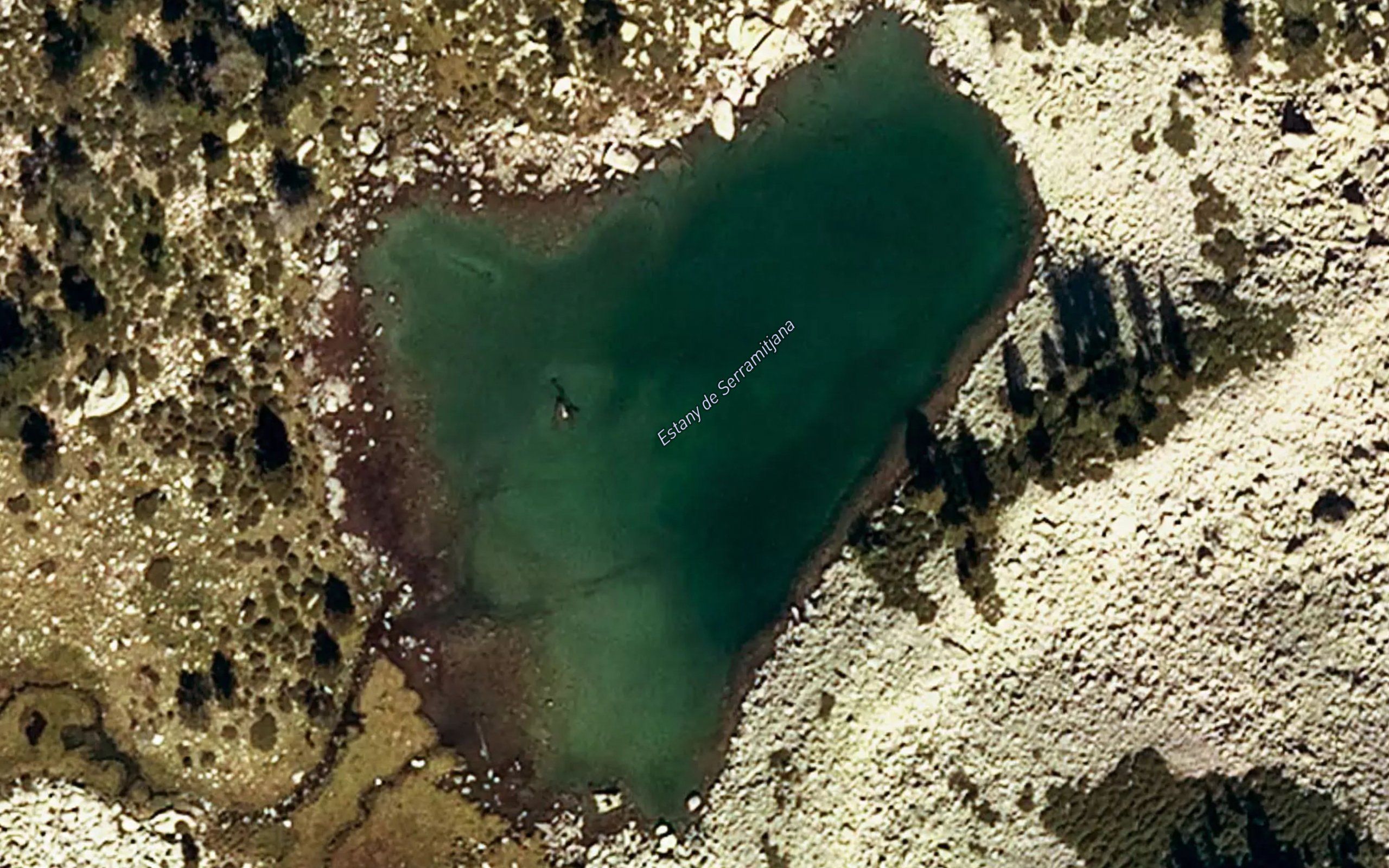 Estany de Serra Mitjana