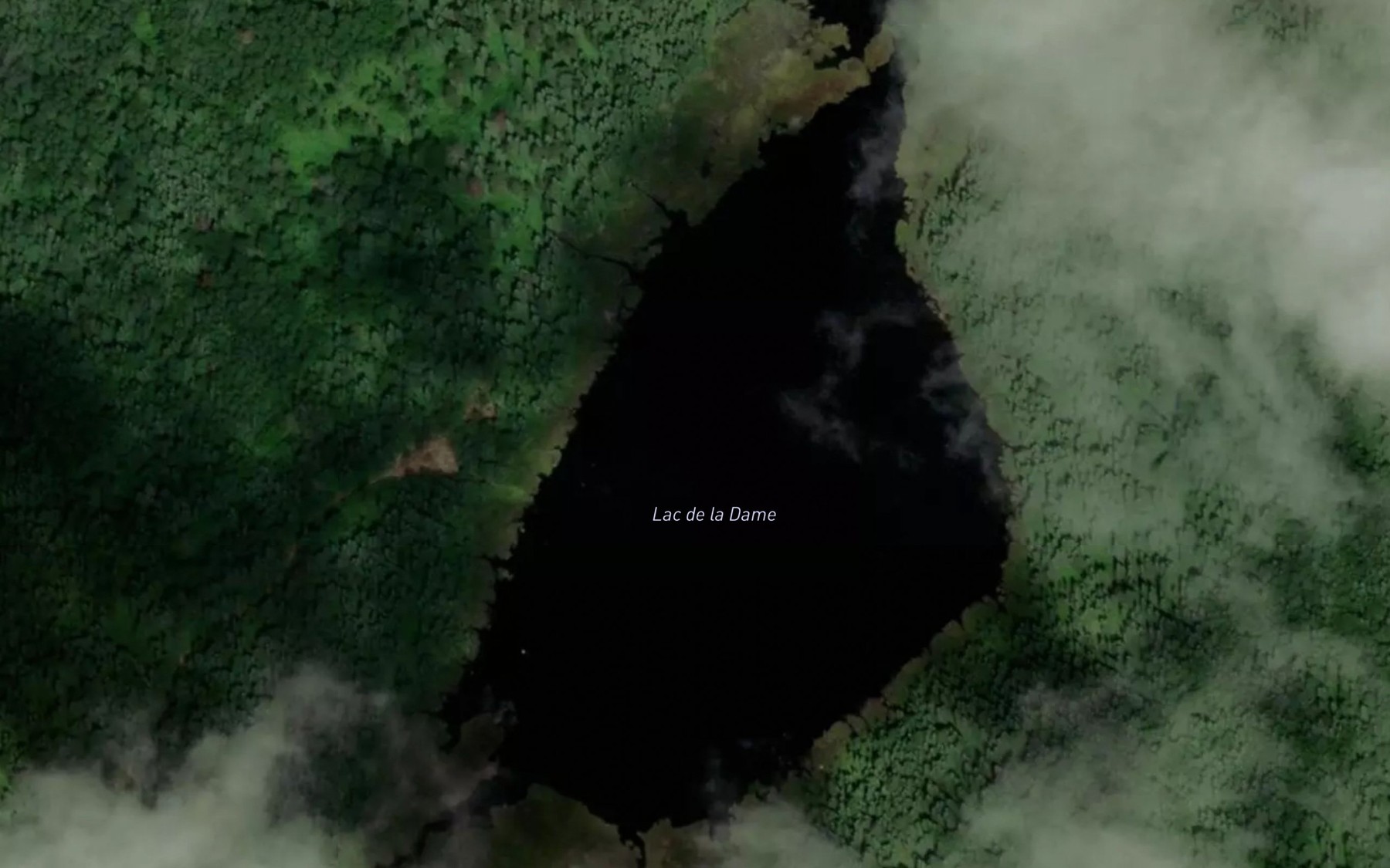 Satellite map of the Lac de la Dame