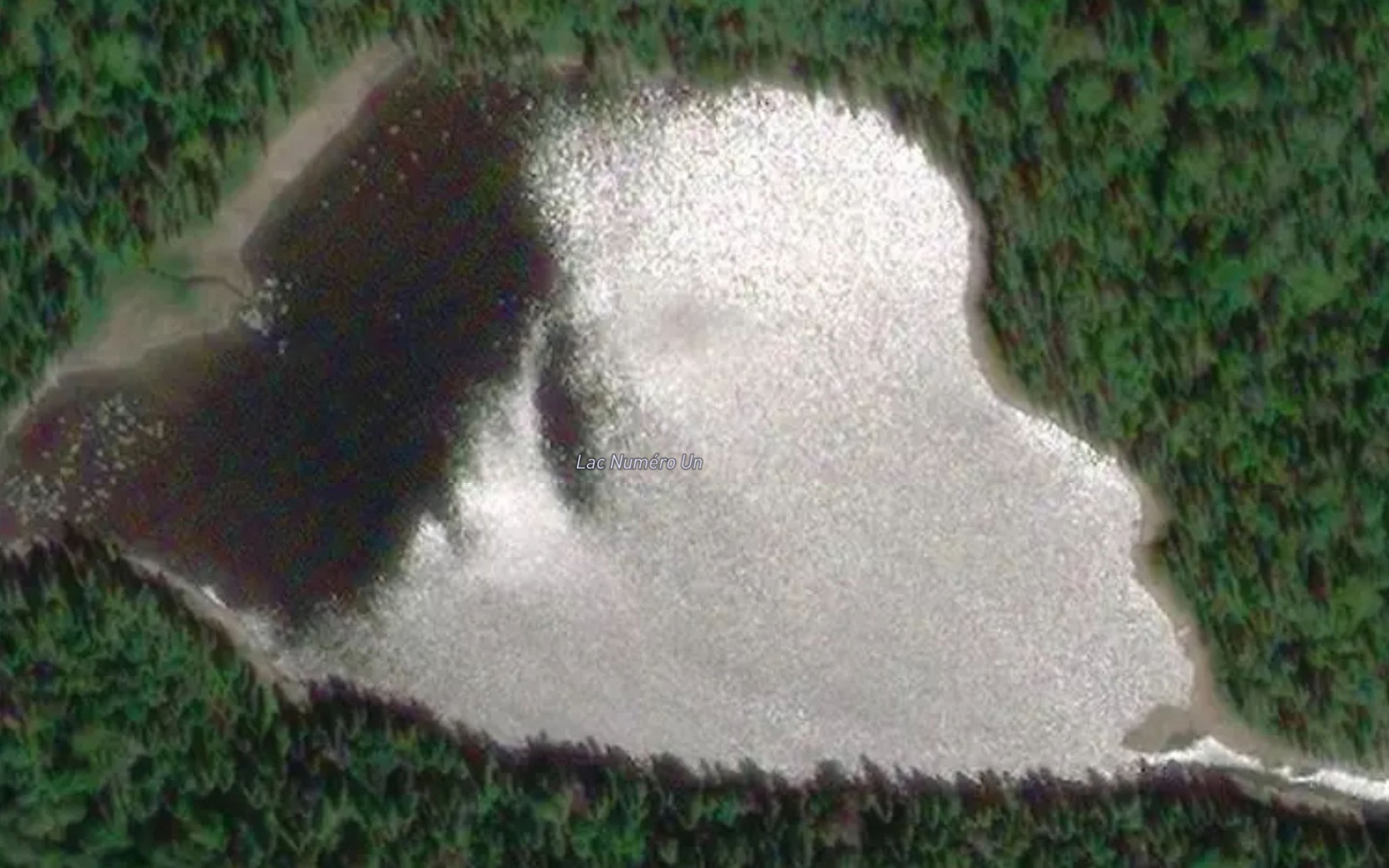 Satellite map of the Lac Numero Un