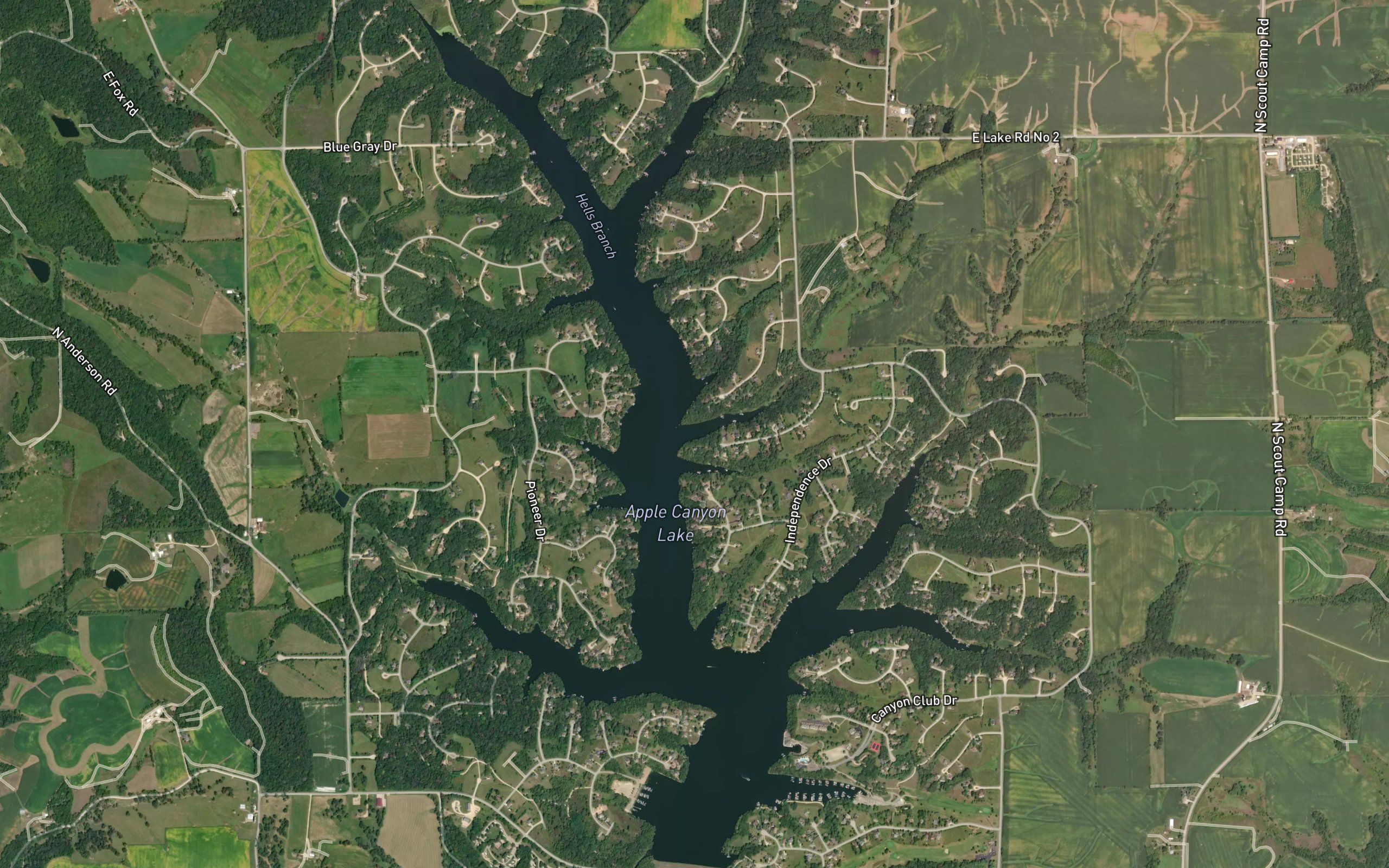 Apple Canyon Lake