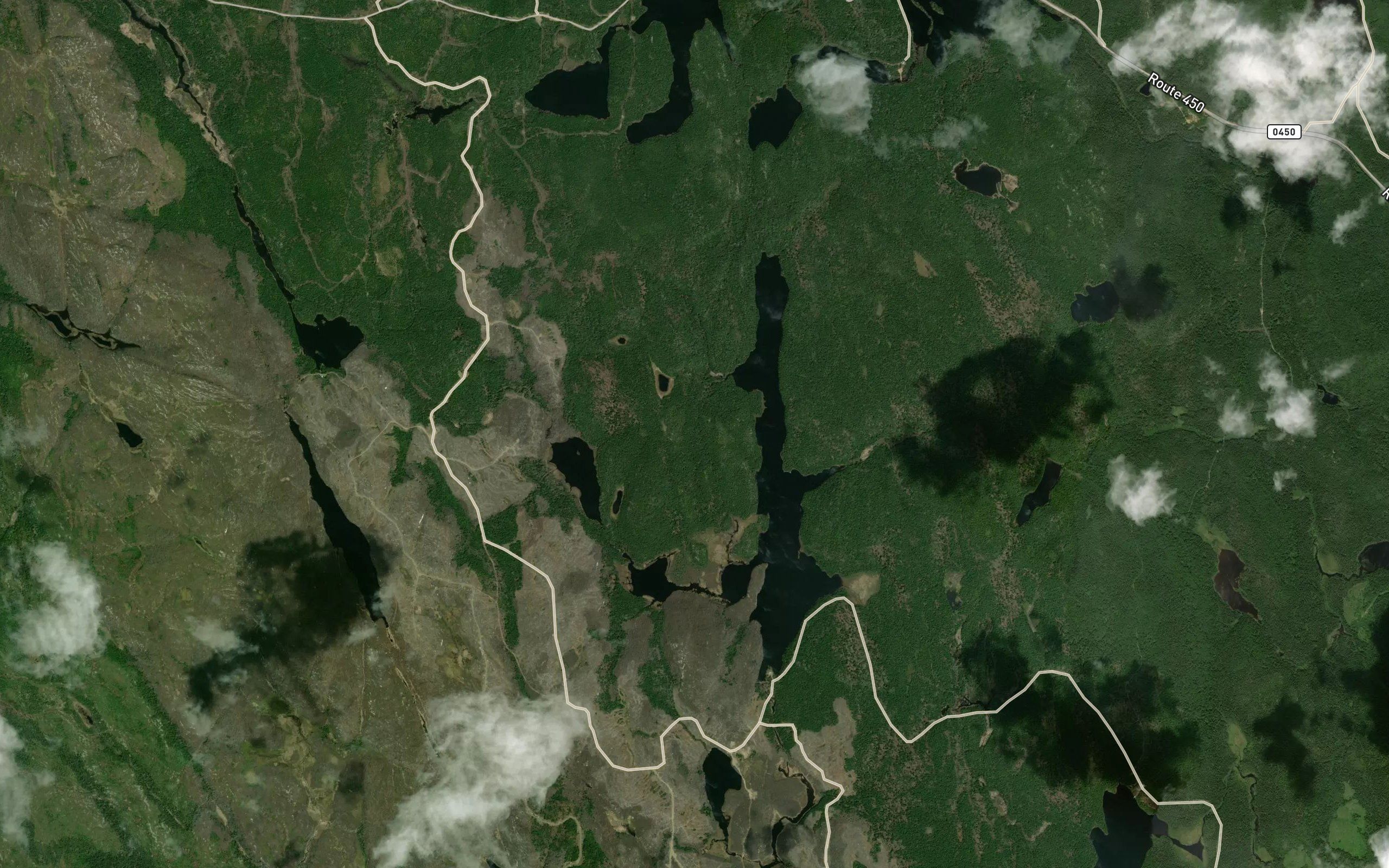 Lac Insolite