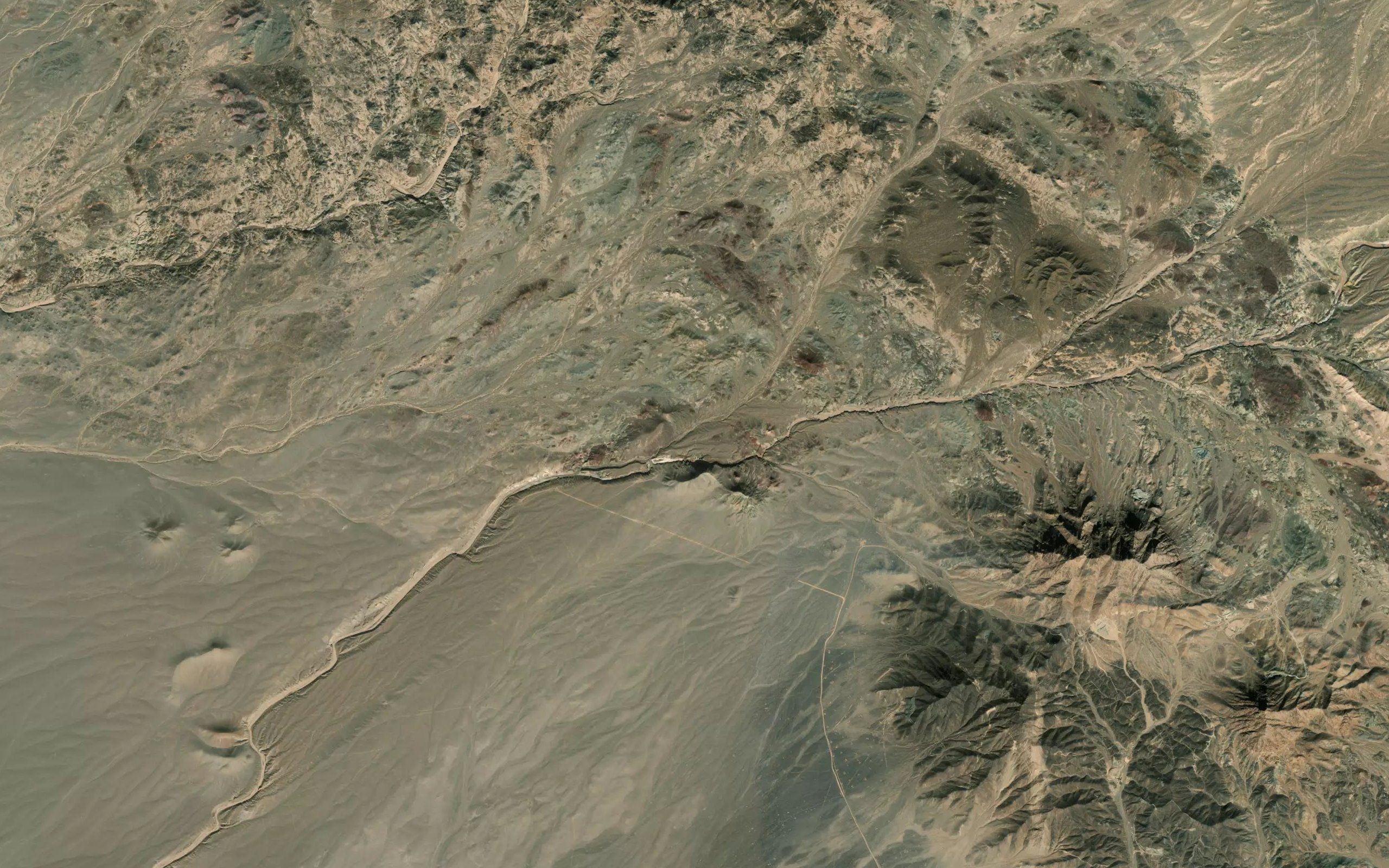 Cheshmeh-ye Esmalun