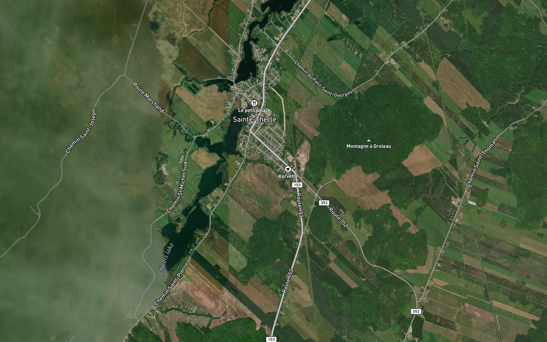Satellite map of the Ruisseau de la Baie