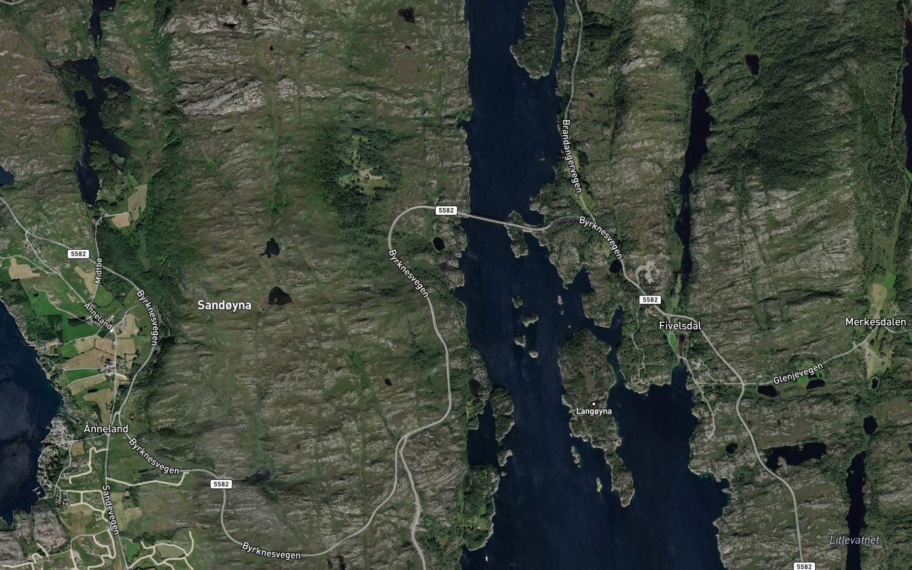Satellite map of the Vaulevika