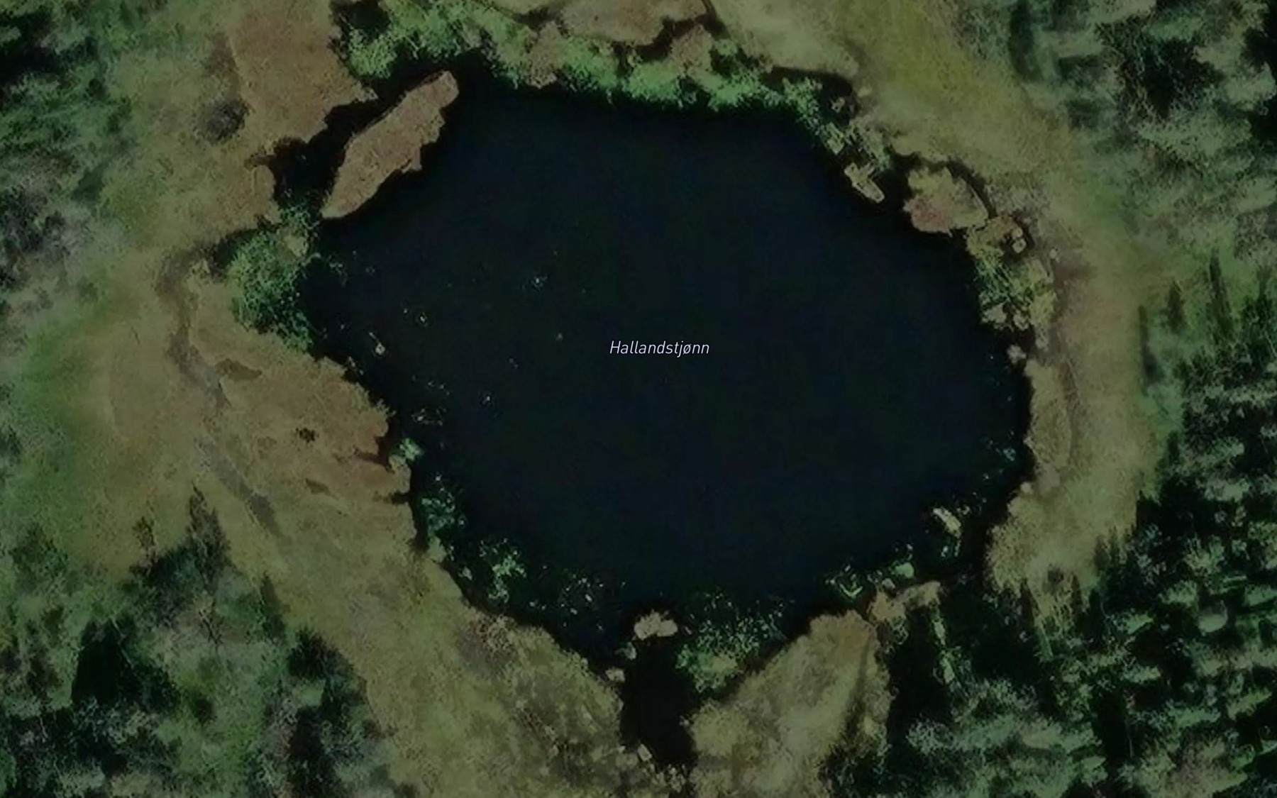 Satellite map of the Hallandstjonn