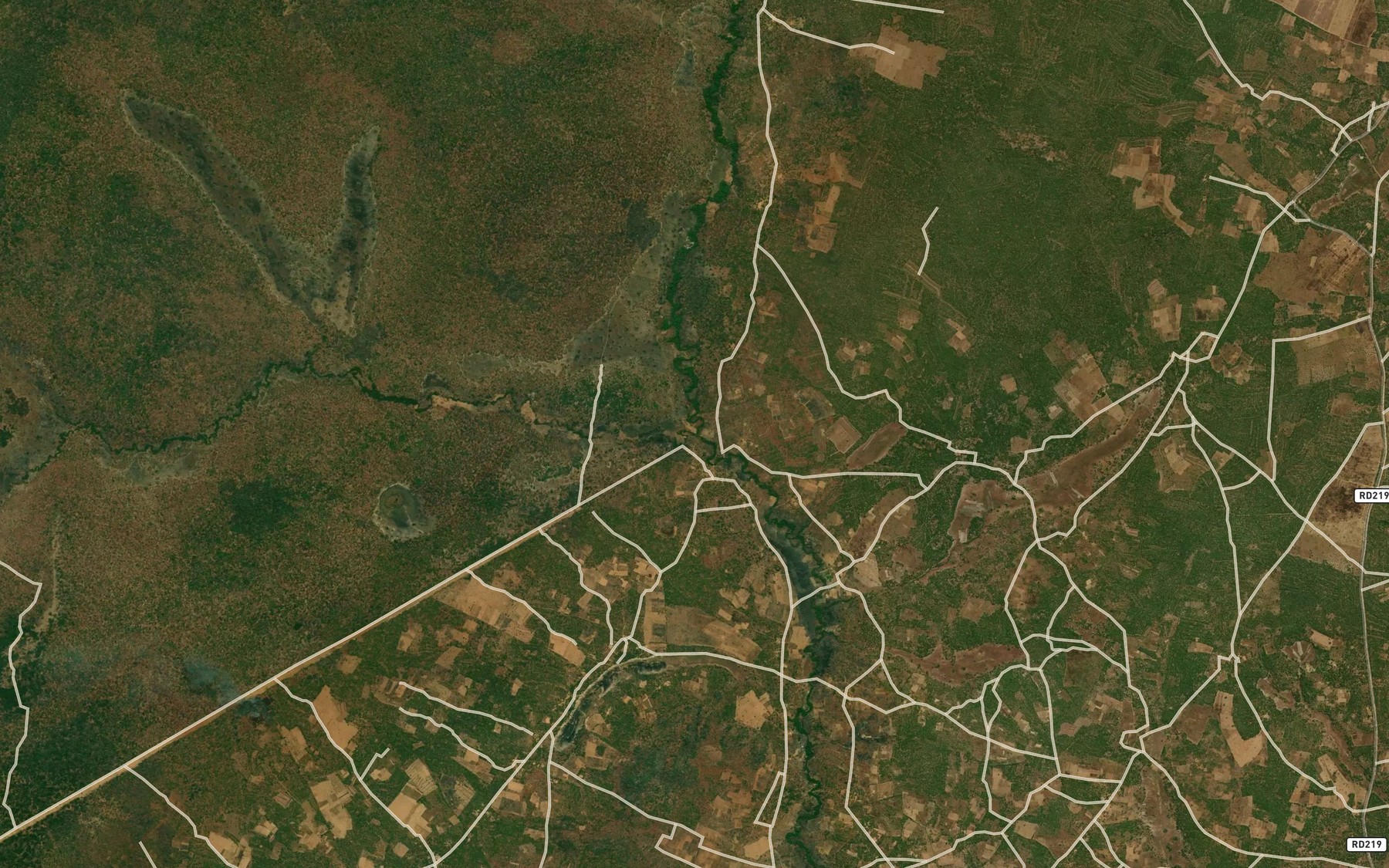 Satellite map of the Chimetu