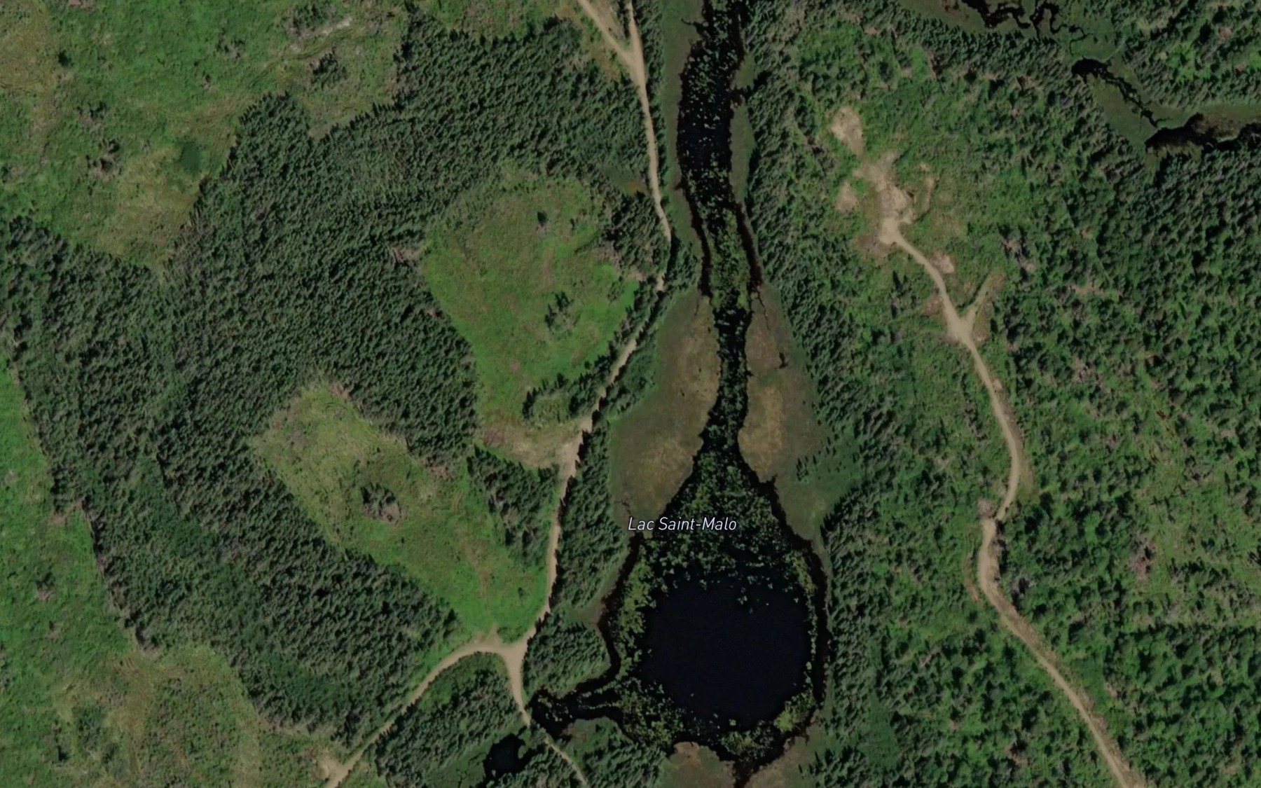 Satellite map of the Lac Saint-Malo