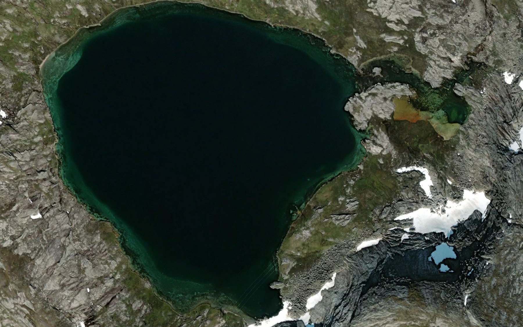 Satellite map of the Mannfjellvatnet,store