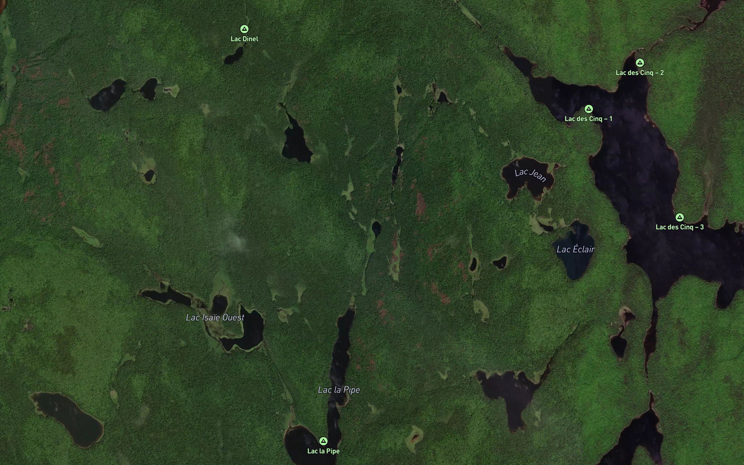 Lac Loubat