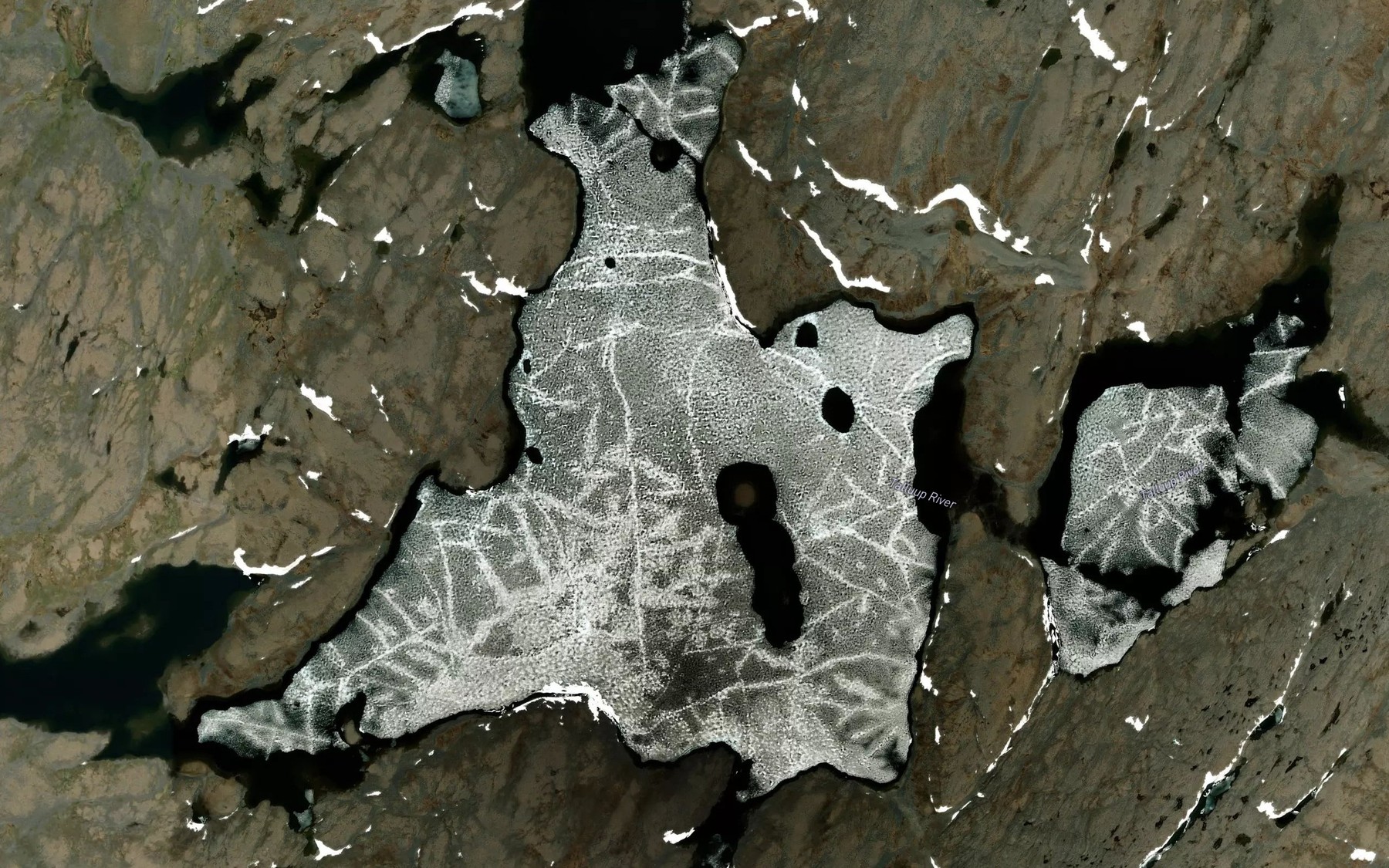 Satellite map of the Lac Fargues