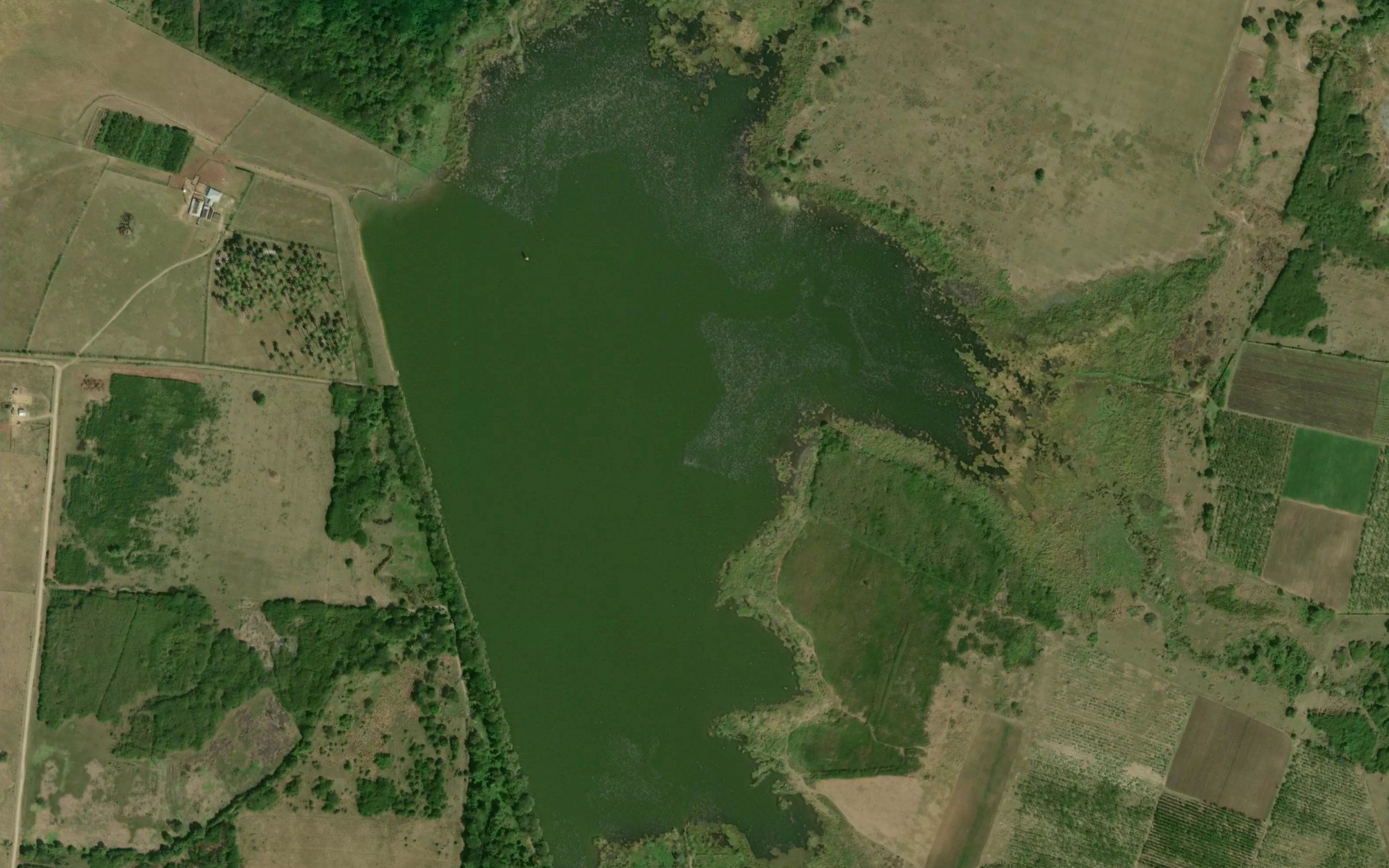 Embalse Micro Numero Ocho