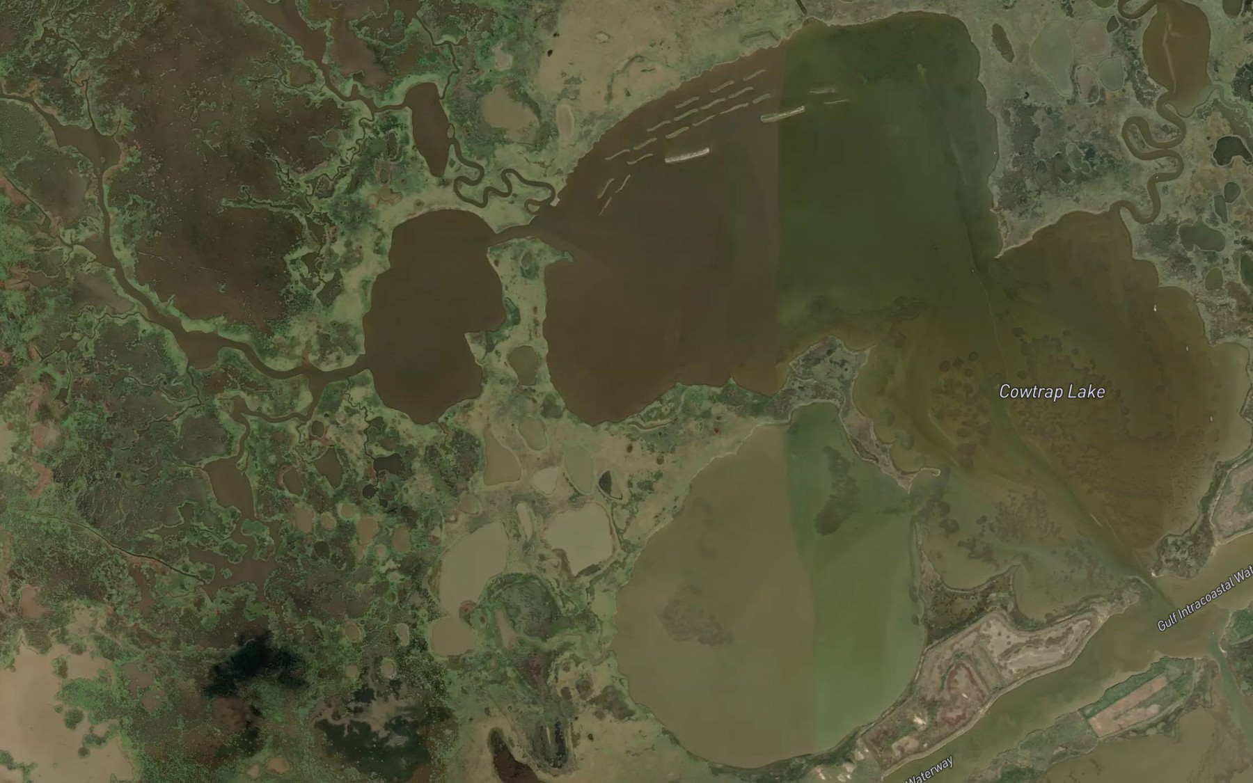Satellite map of the Cowtrap Lake