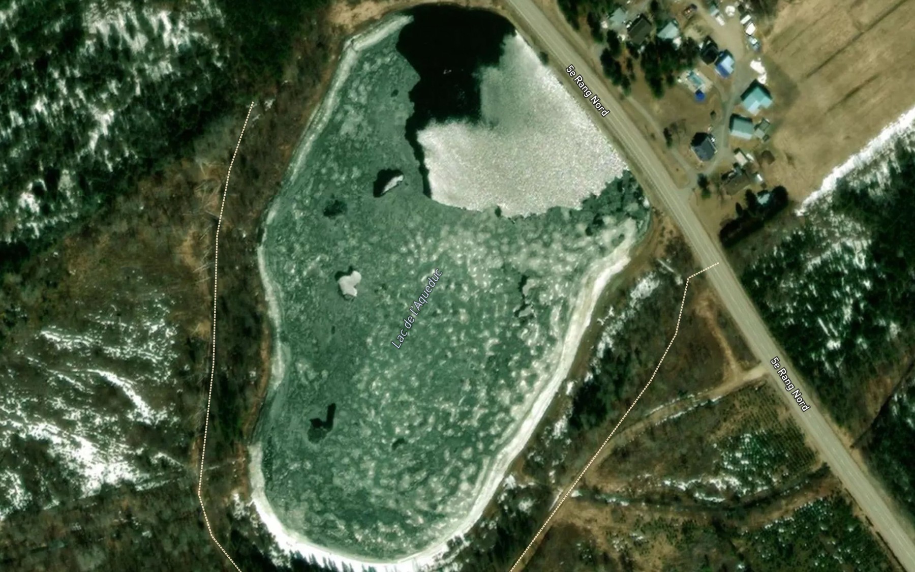 Satellite map of the Lac de l'Aqueduc
