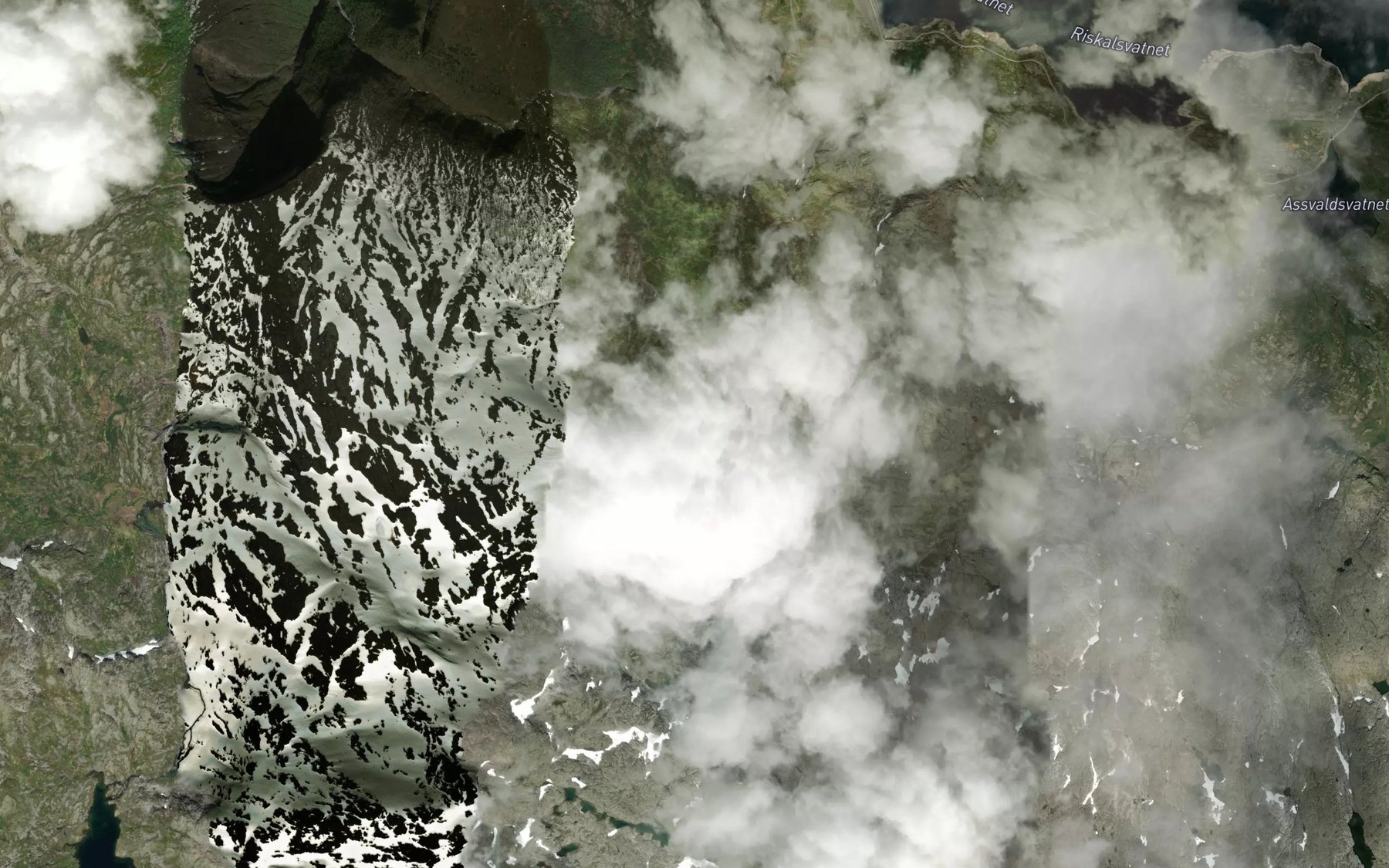 Satellite map of the Dyrebottvatnet