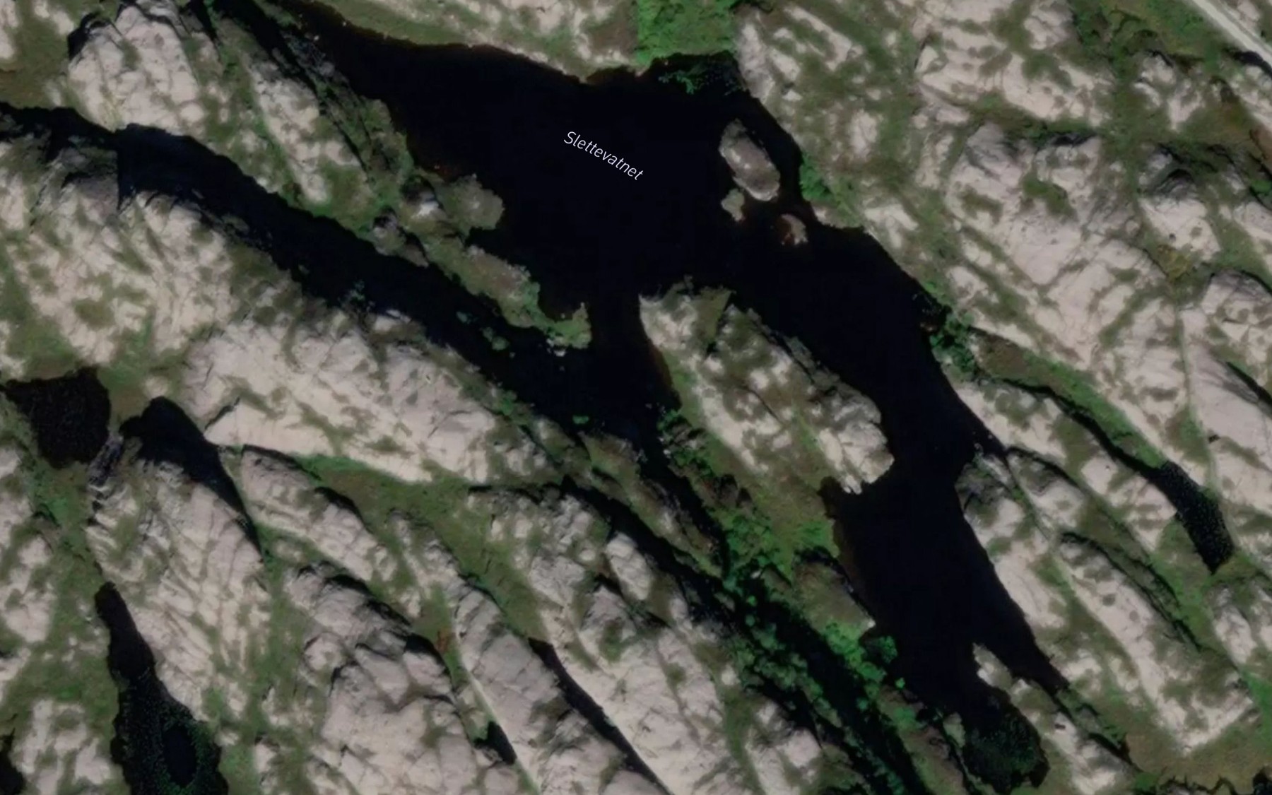 Satellite map of the Slettevatnet