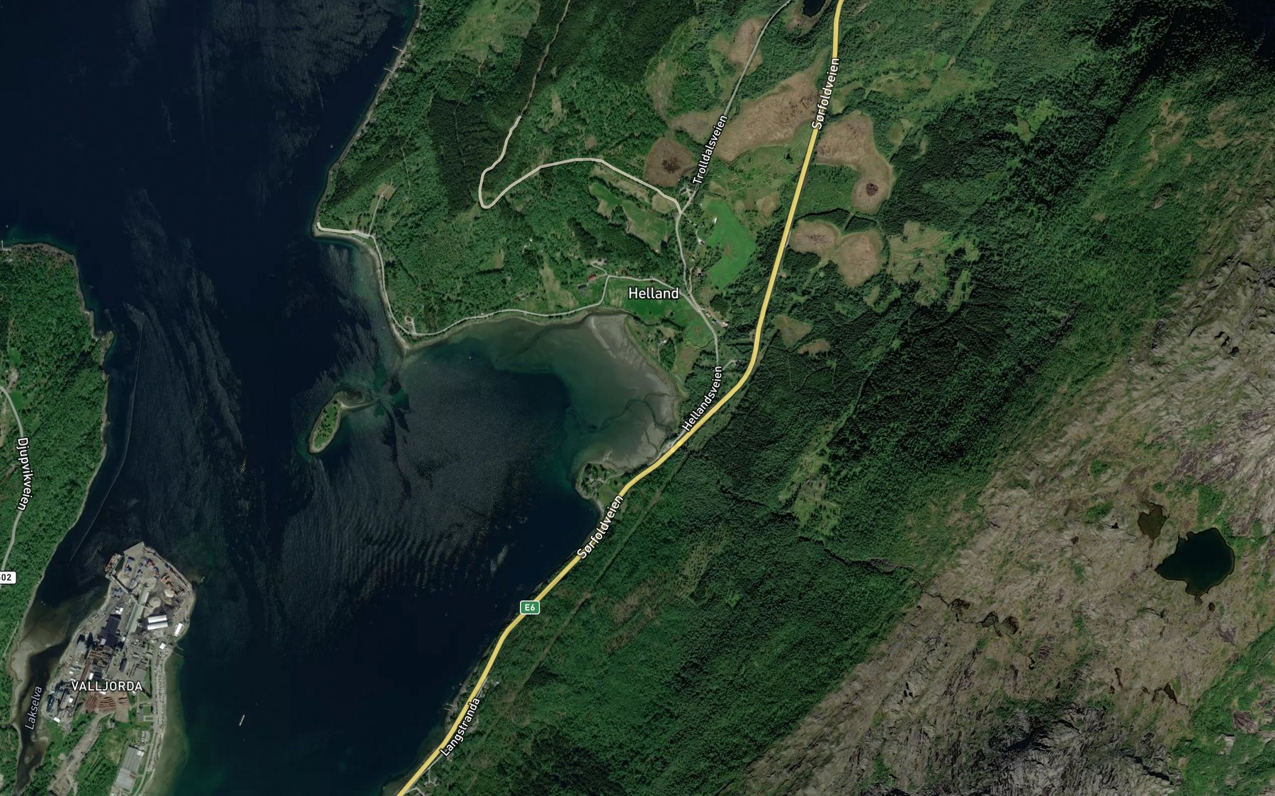 Satellite map of the Hellandsbukta