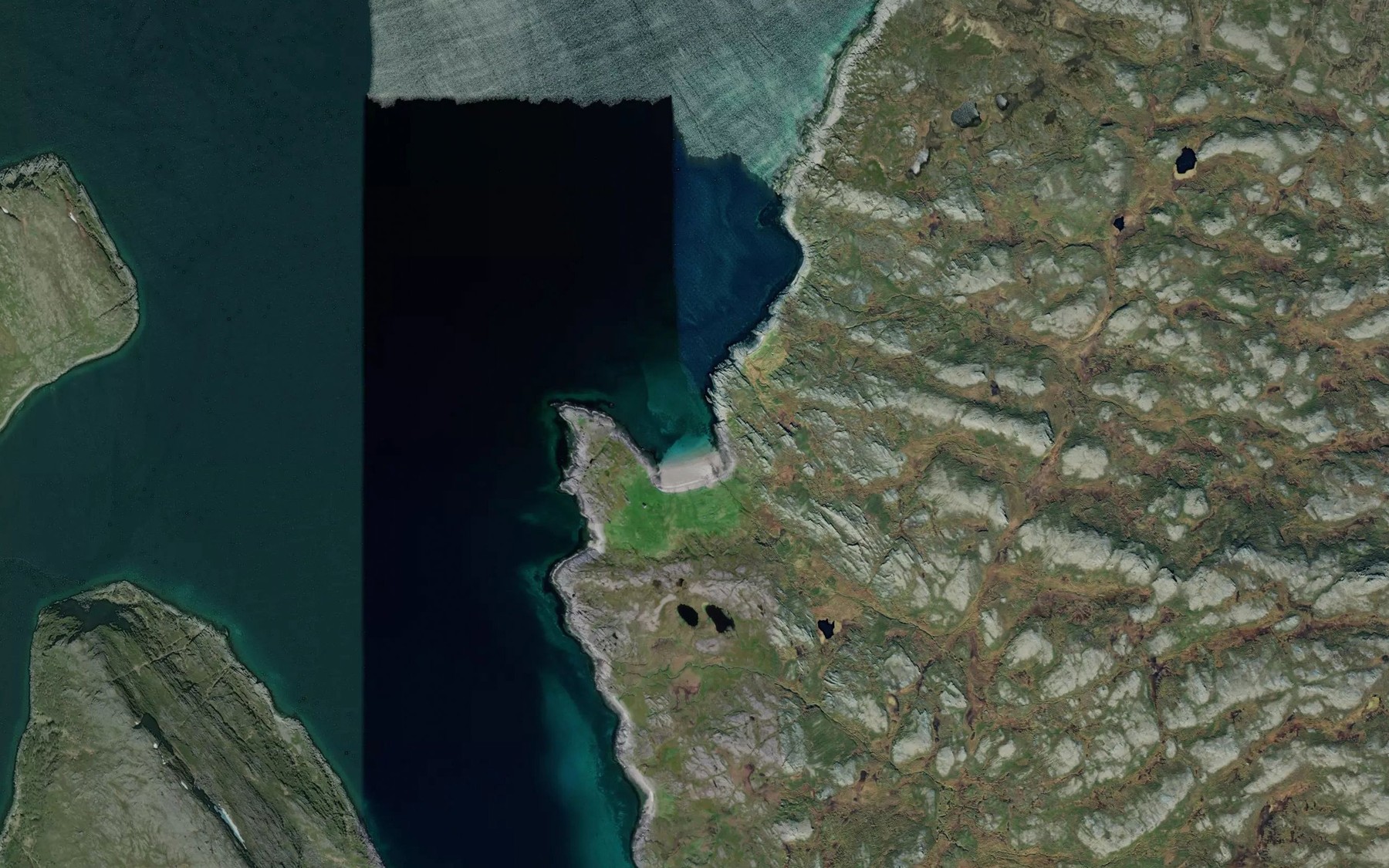 Satellite map of the Langnesbukta