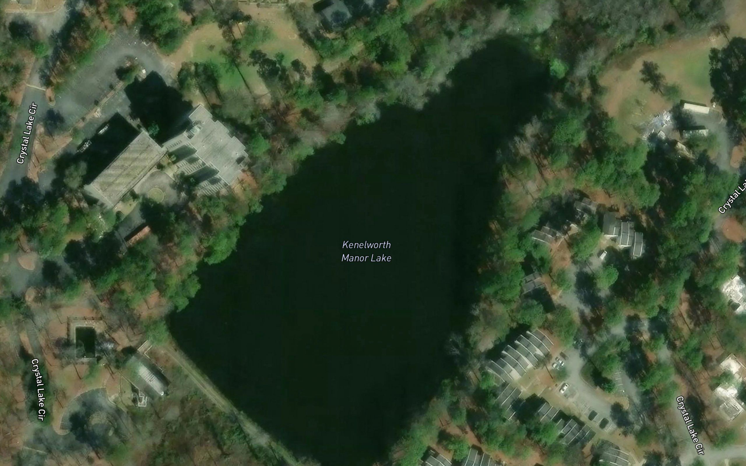 Kenelworth Manor Lake