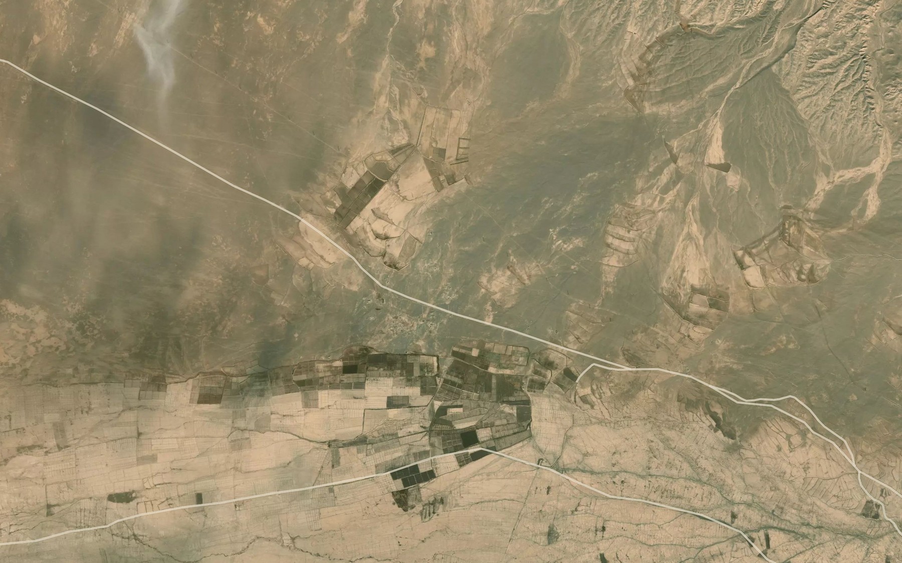Satellite map of the Howz-e Labgah