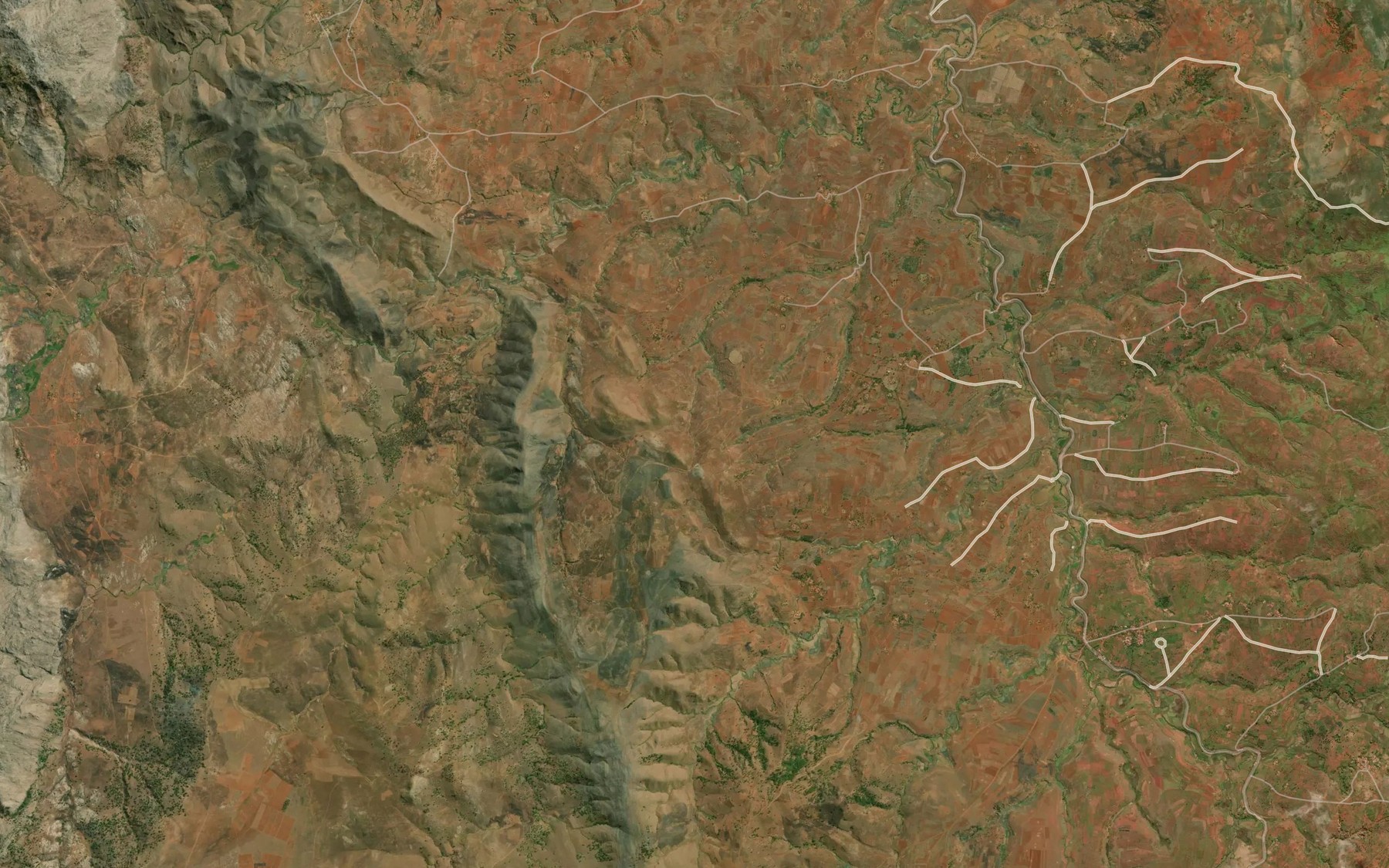 Satellite map of the Isindro
