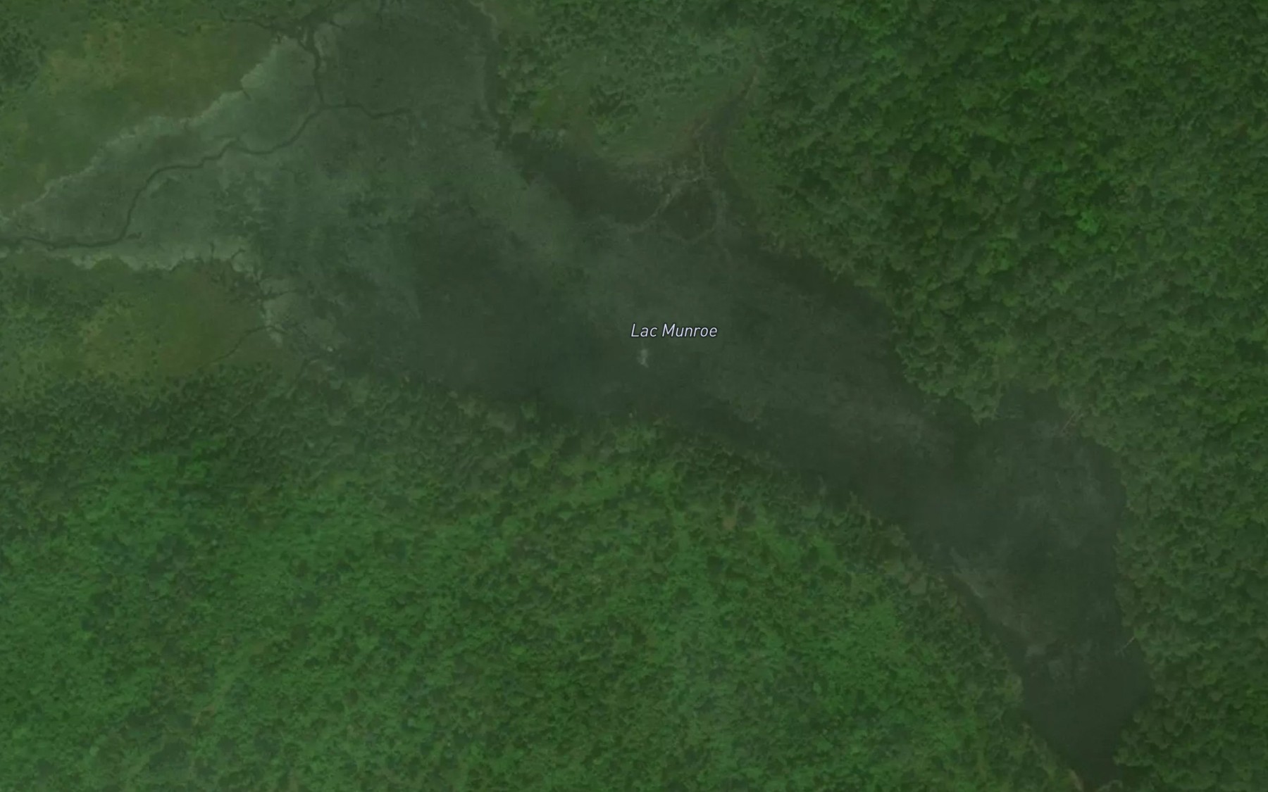Satellite map of the Lac Munroe