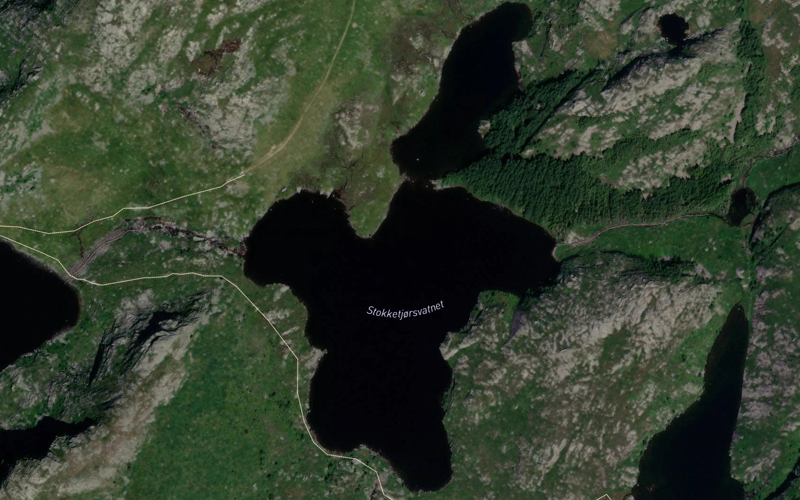 Stokketjorsvatnet