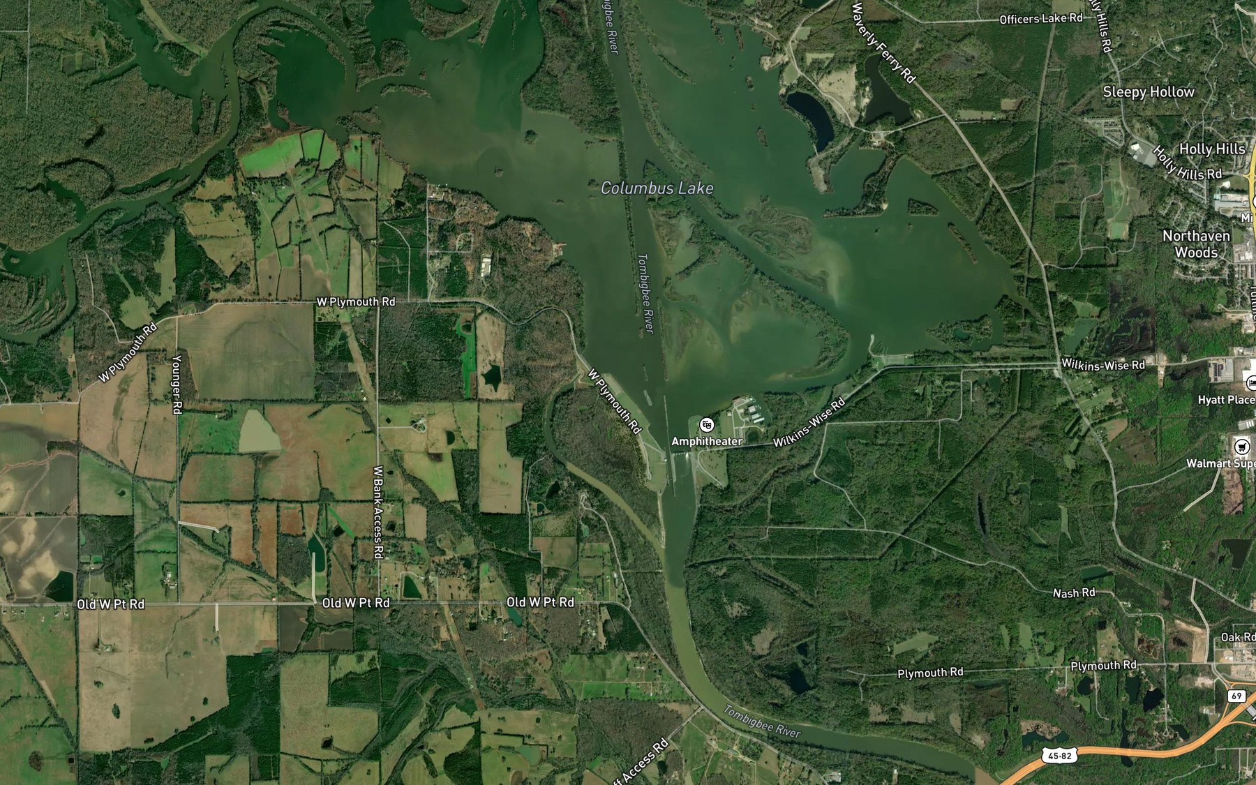 Satellite map of the Charles Younger Boat Ramp