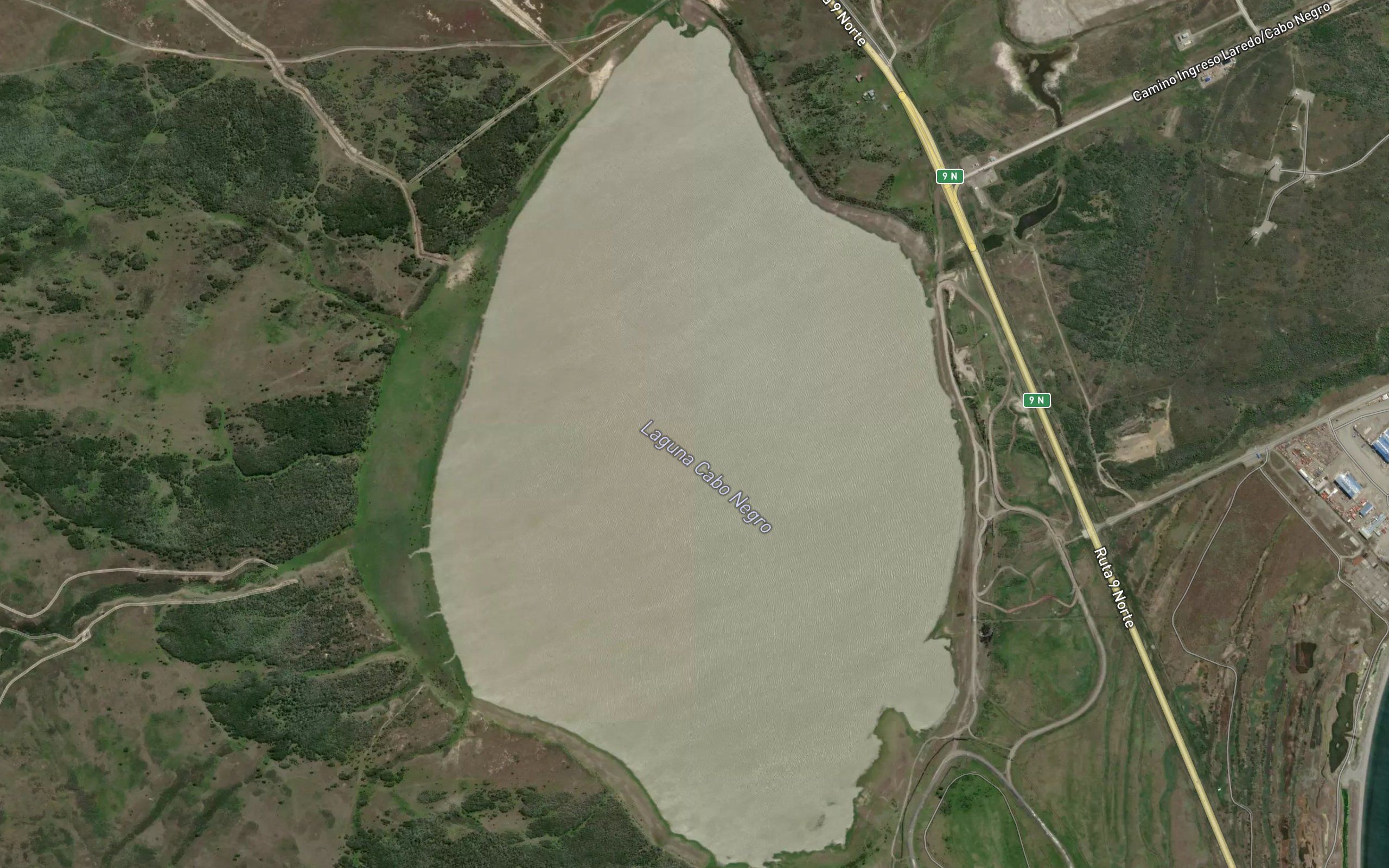 Laguna Cabo Negro