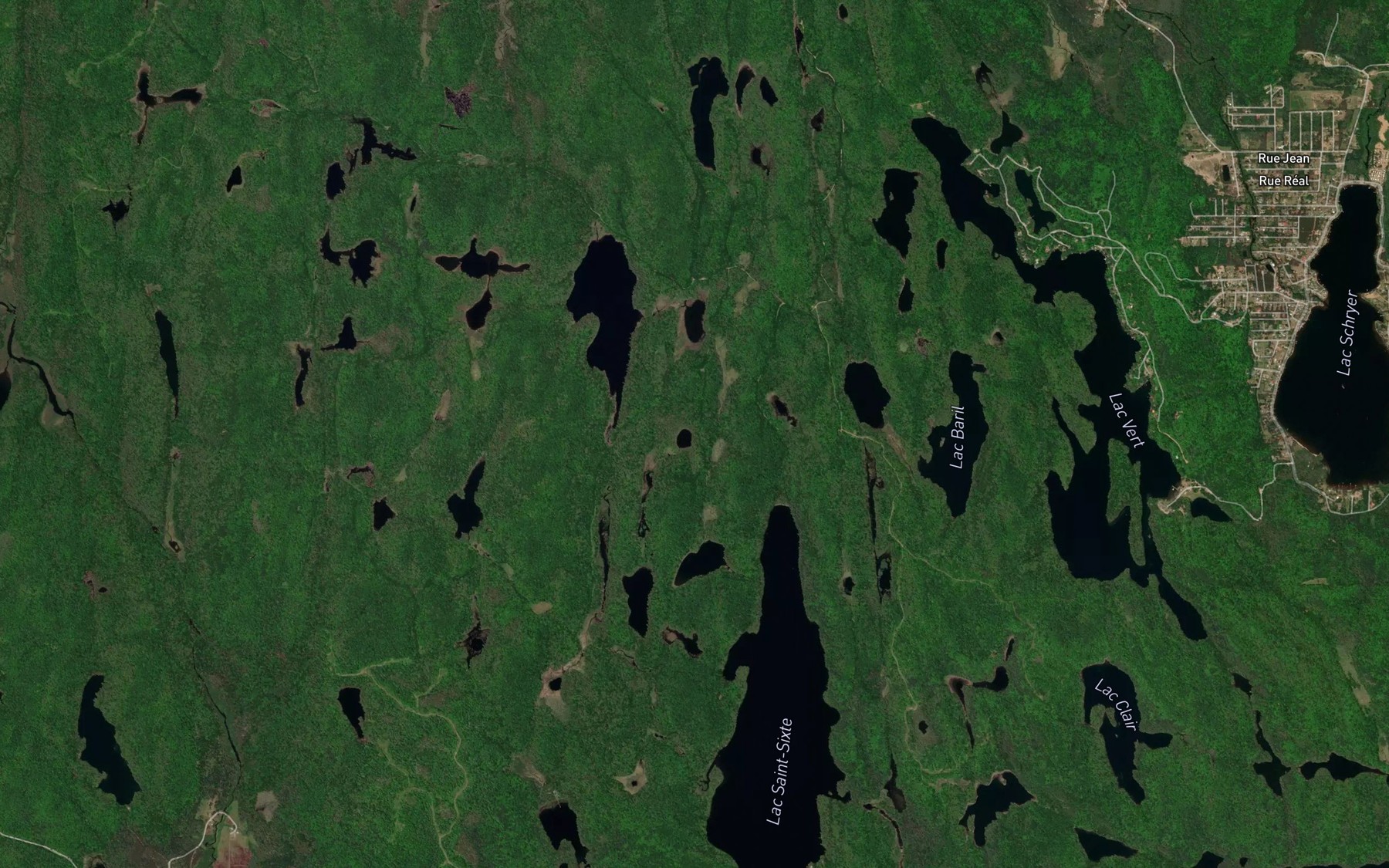 Satellite map of the Etang Lisette