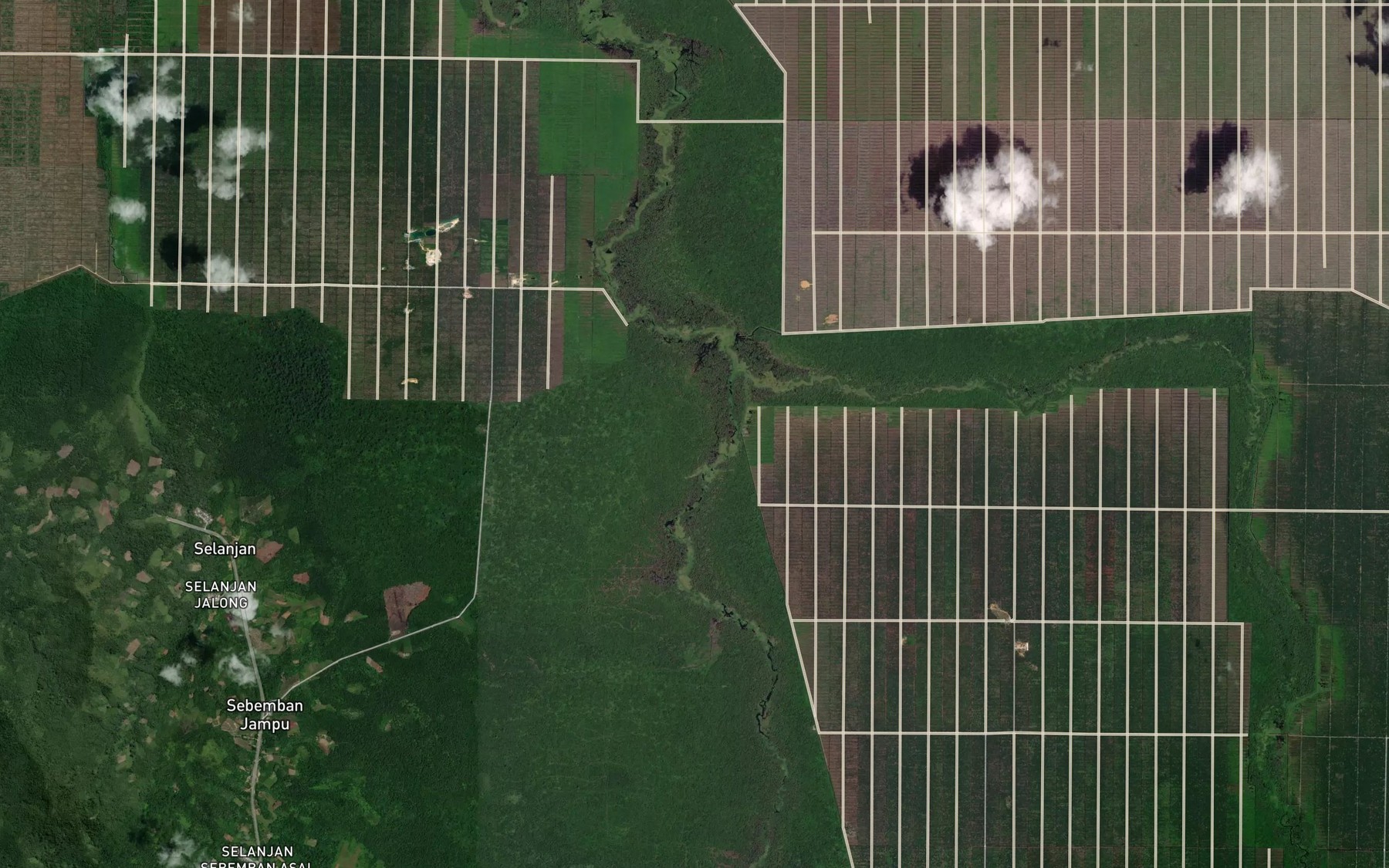 Satellite map of the Sungai Dor