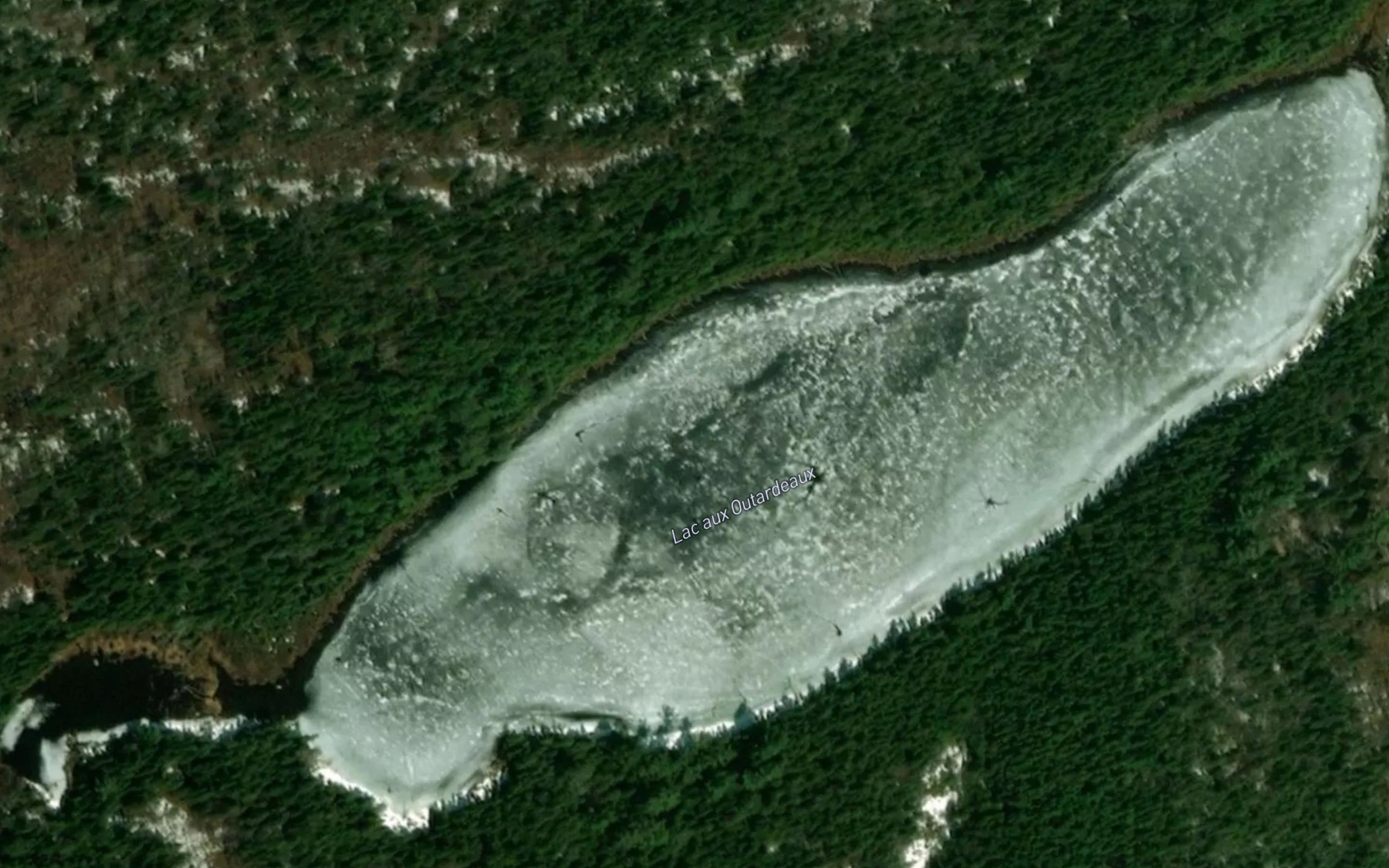 Satellite map of the Lac aux Outardeaux