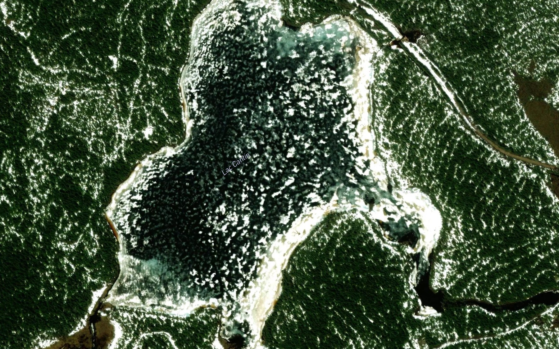 Satellite map of the Lac Cantin