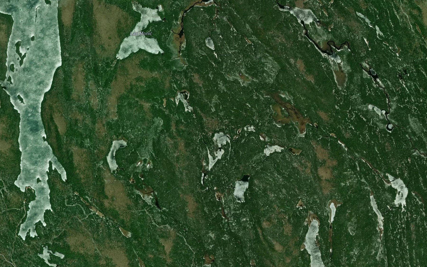 Satellite map of the Etang Herve