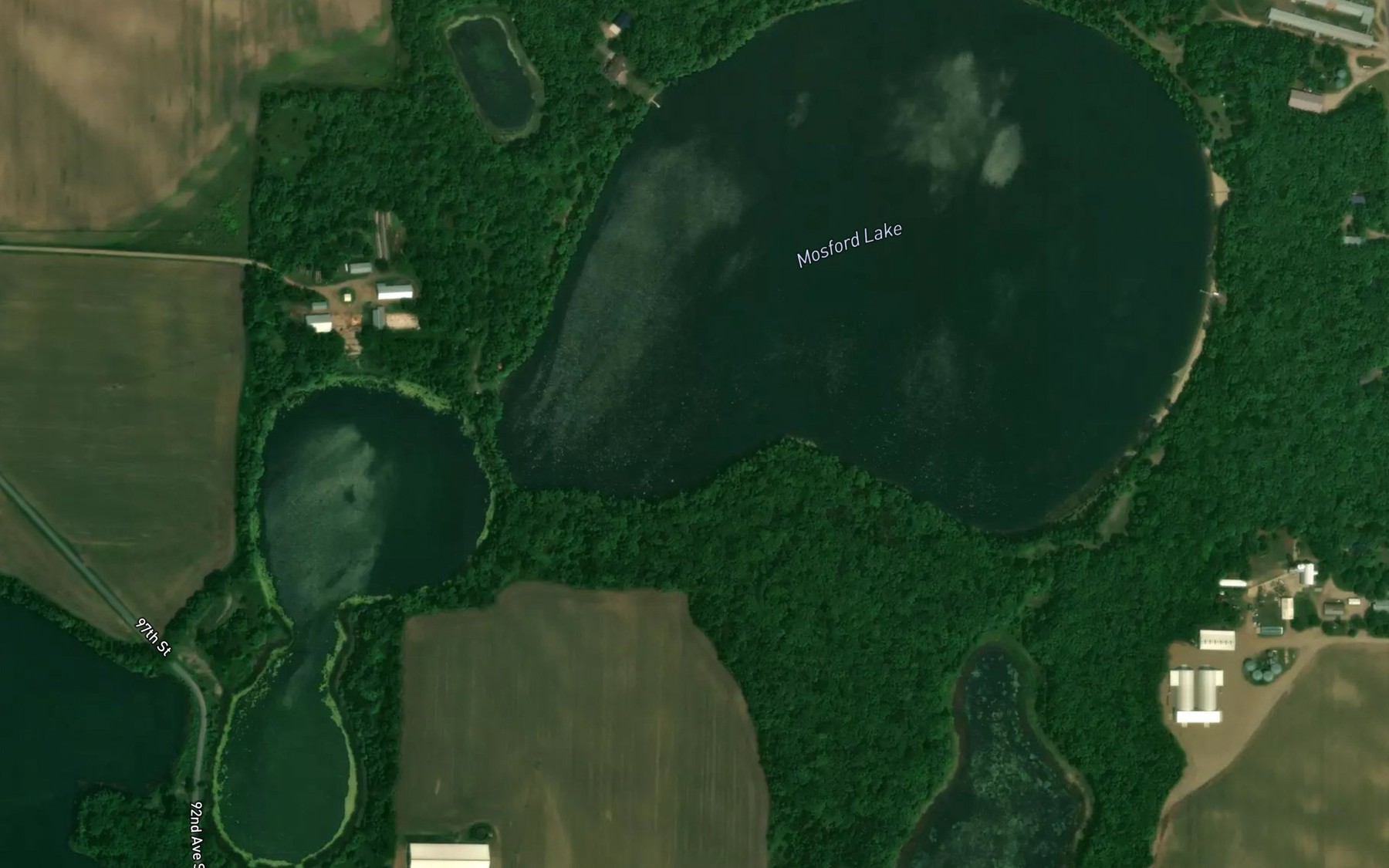Satellite map of the Mosford Lake