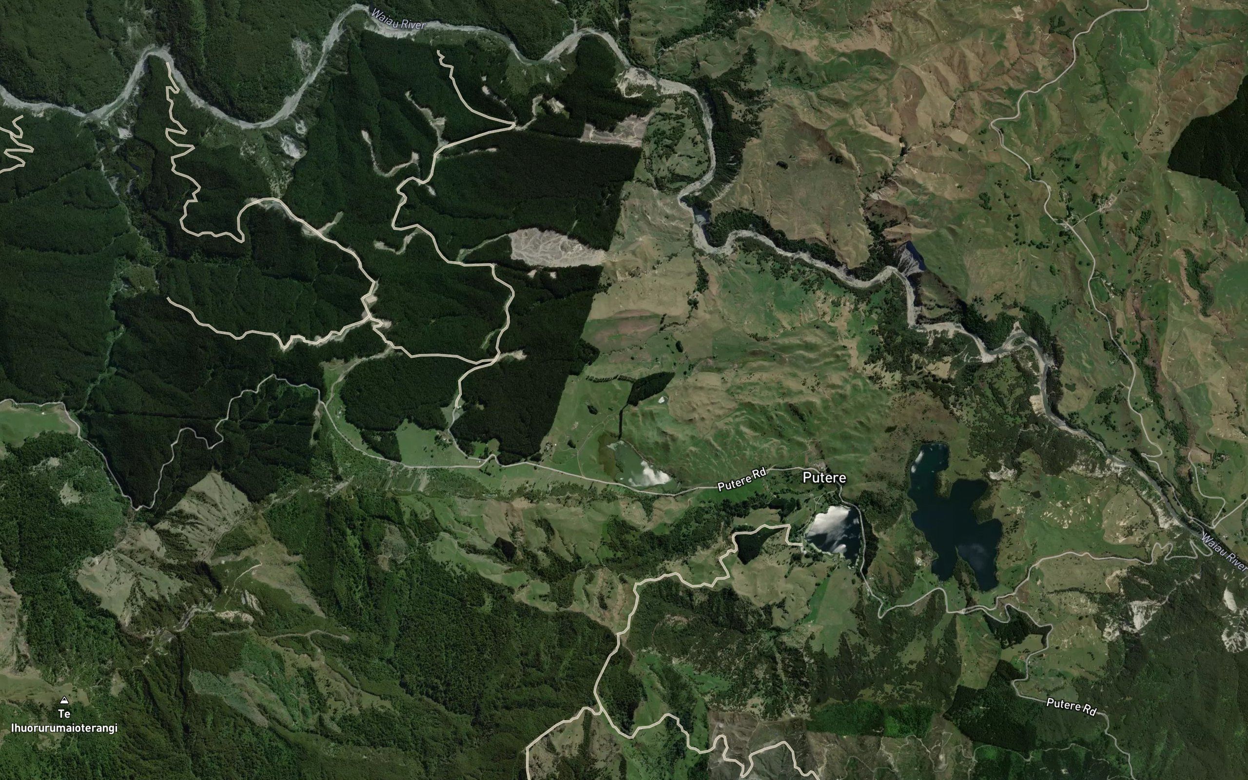 Lake Rotongaio