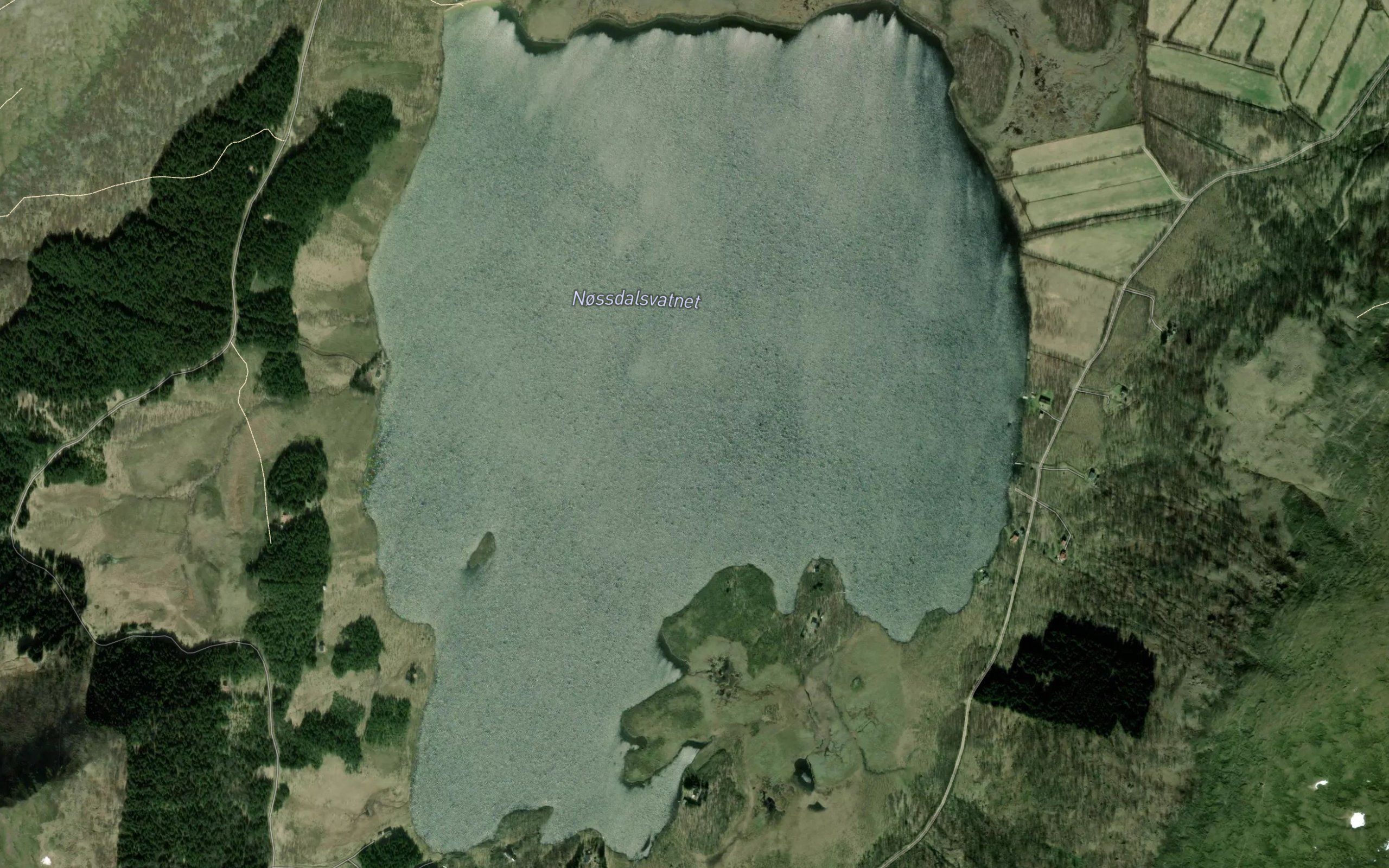 Nossdalsvatnet