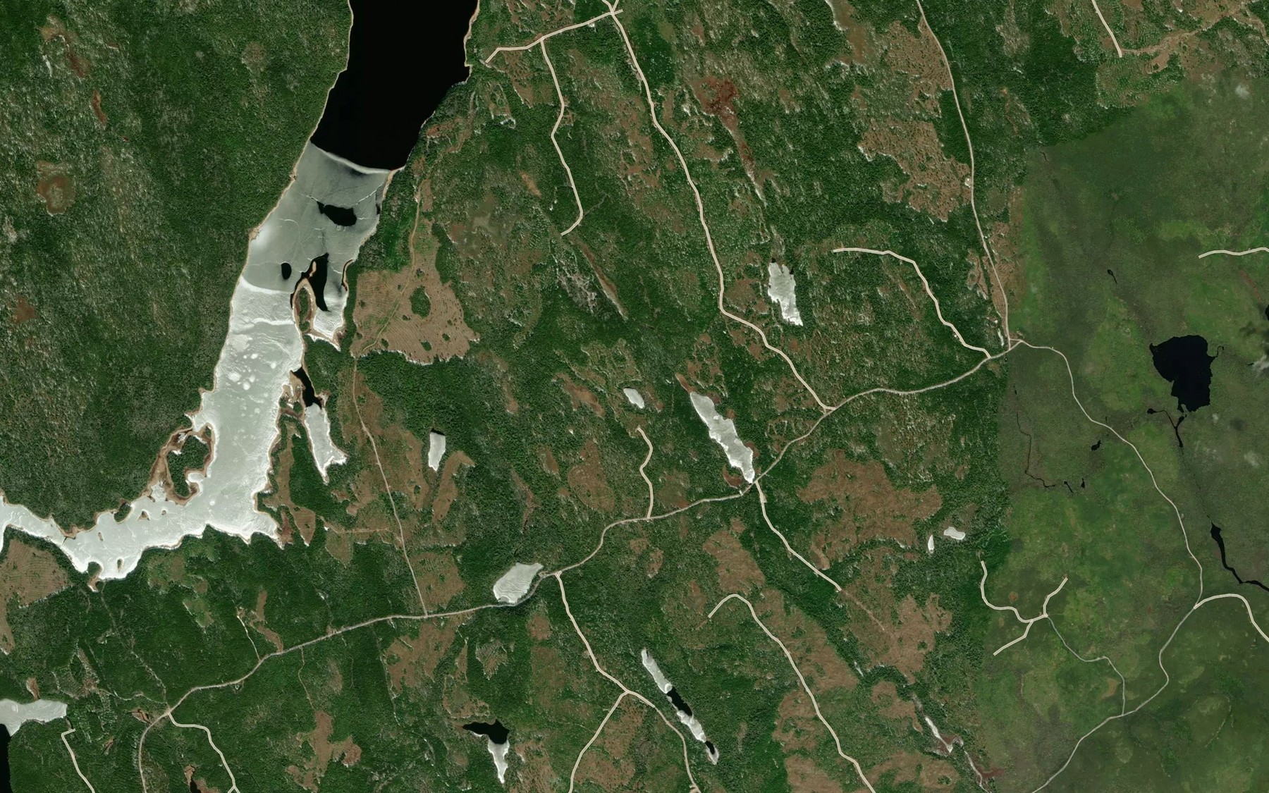 Satellite map of the Deep Lake