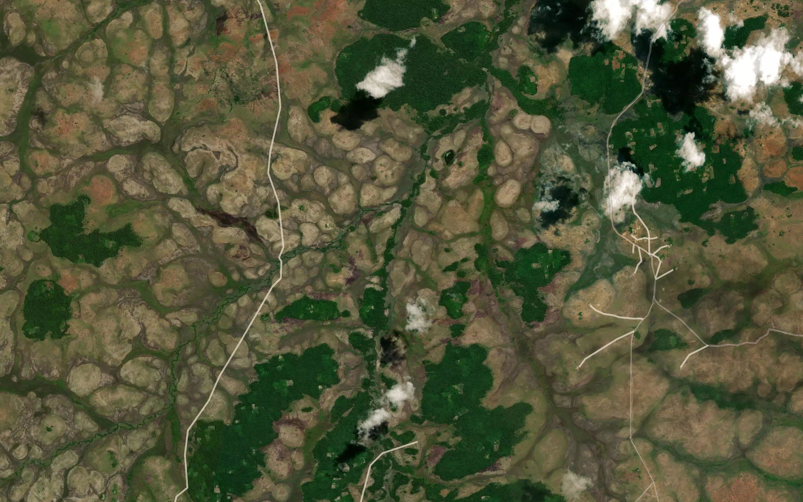 Pinniyet-Wau Creek