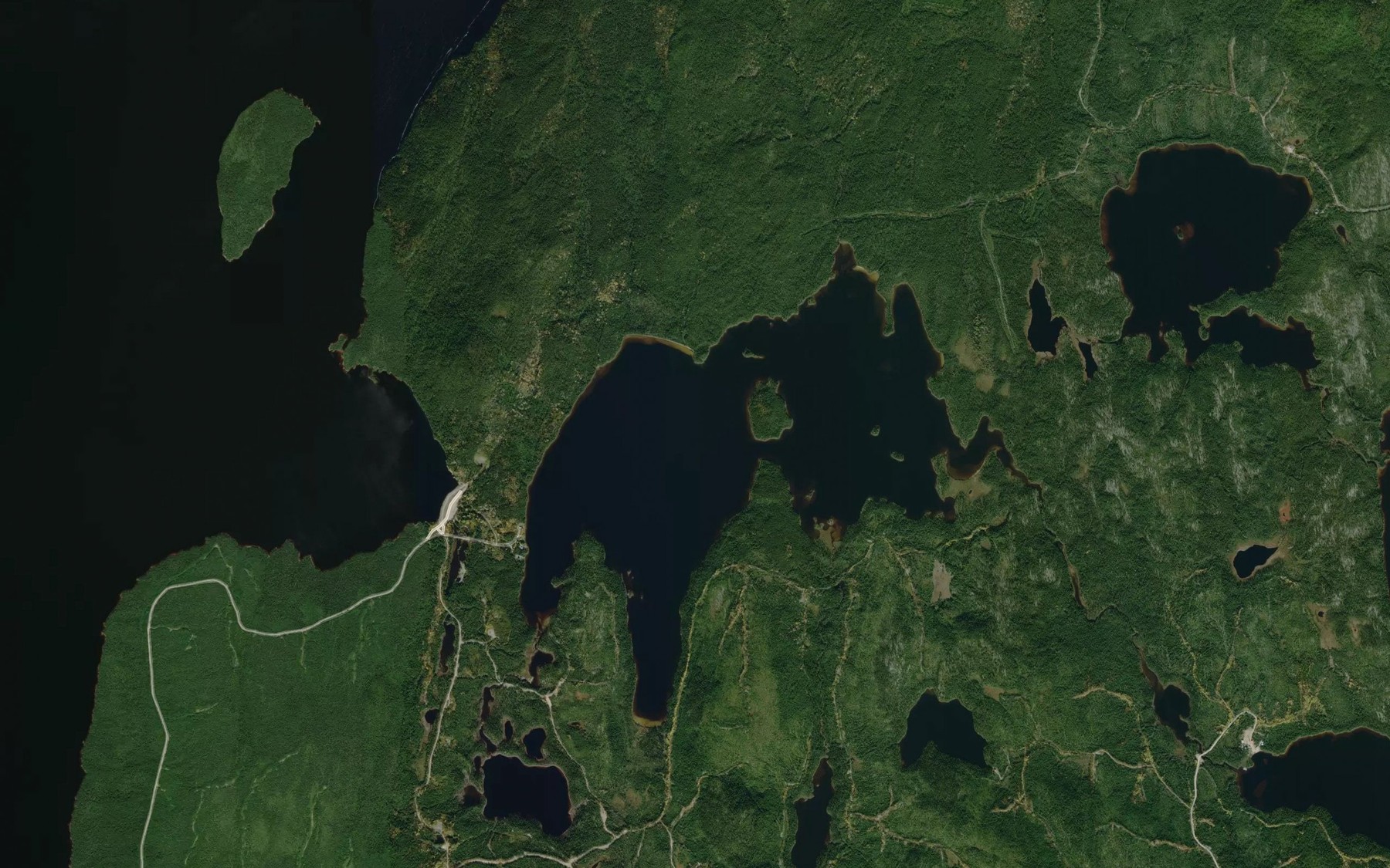 Satellite map of the Lac Head