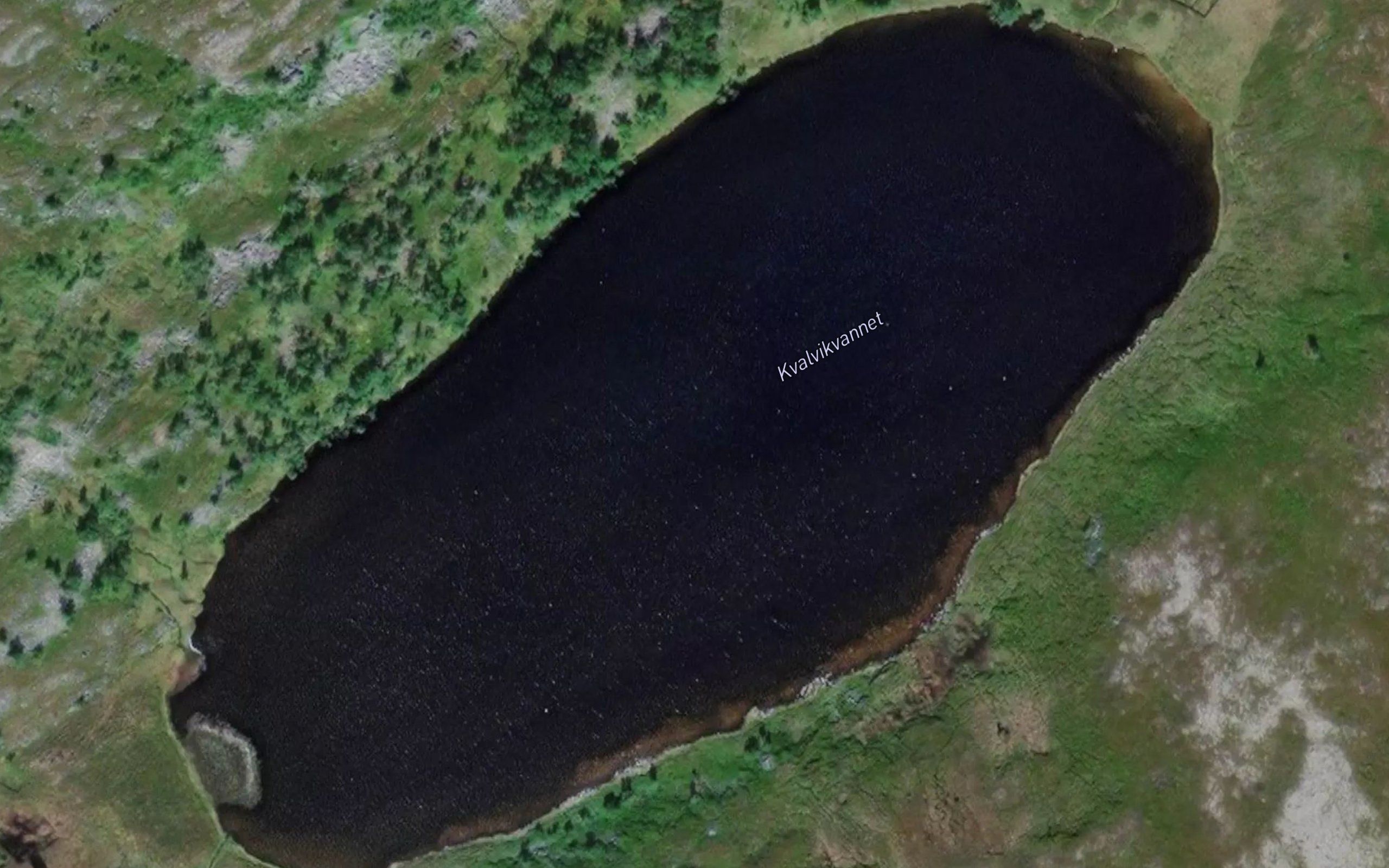 Kvalvikvatnet