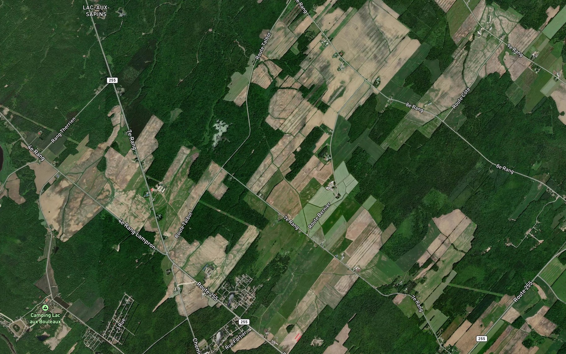 Satellite map of the Cours d'eau Descoteaux-Lebel