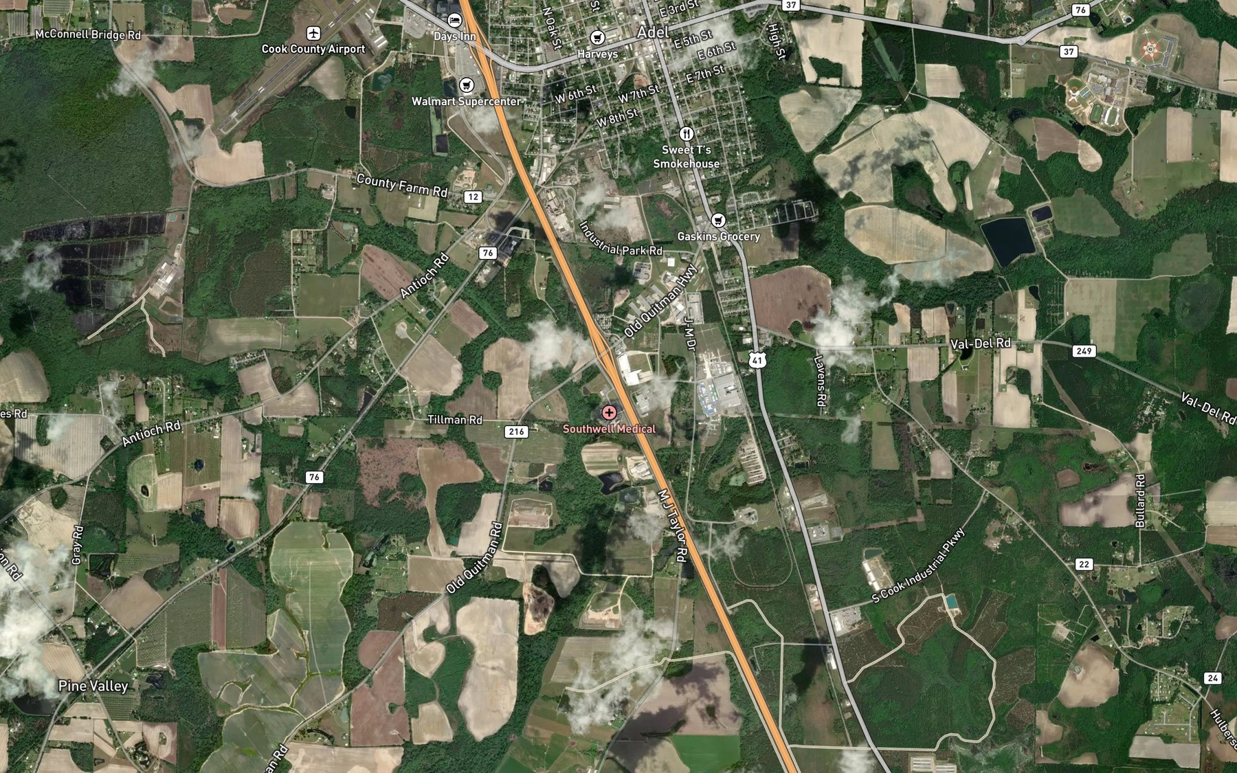 Satellite map of the Smith Lake