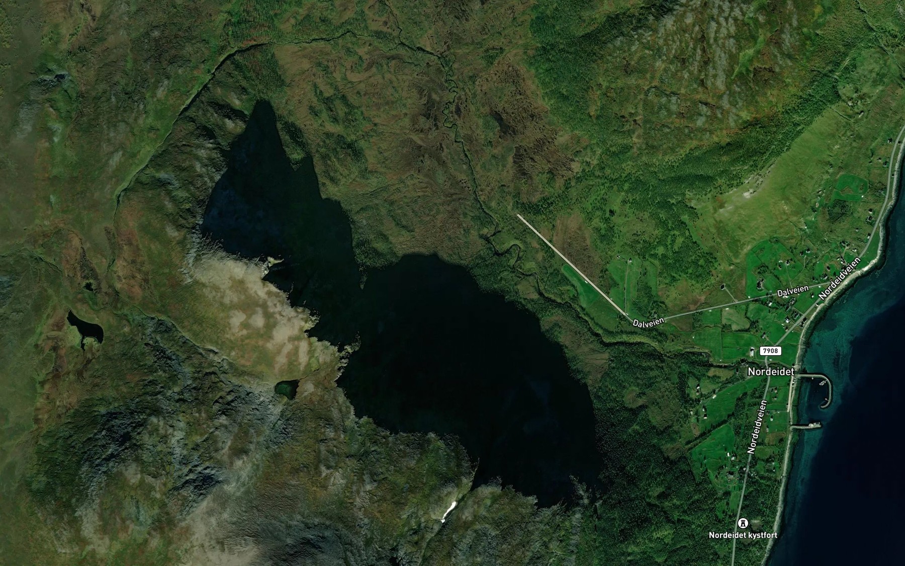 Satellite map of the Kjeelva