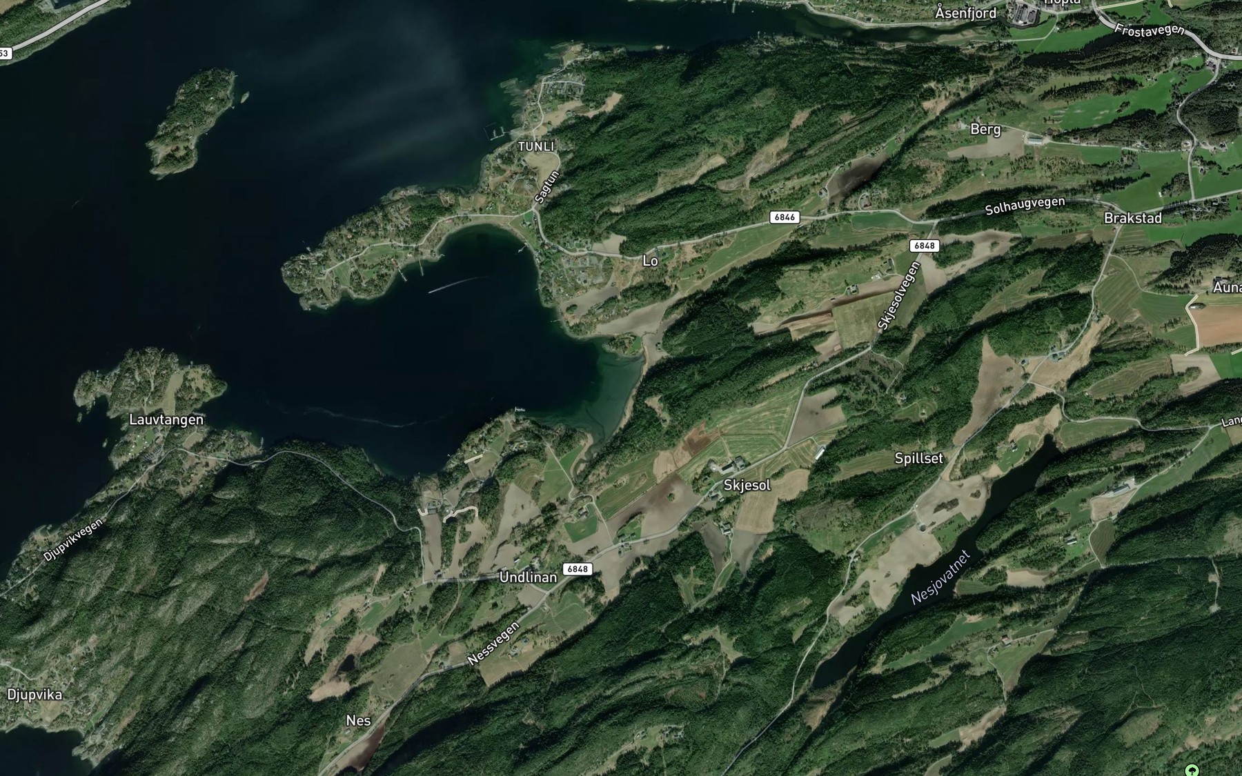 Satellite map of the Sponleira