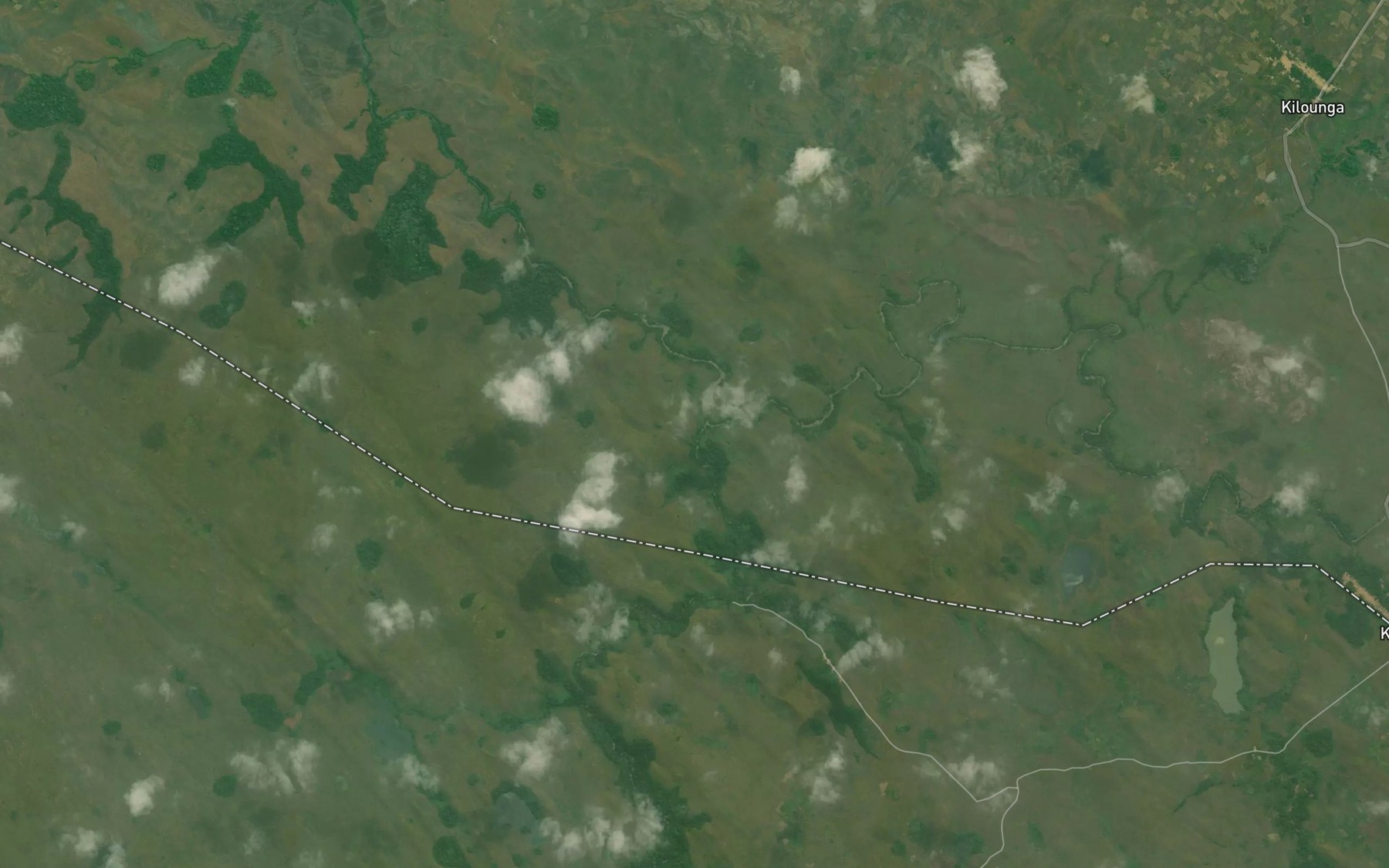 Satellite map of the Louila