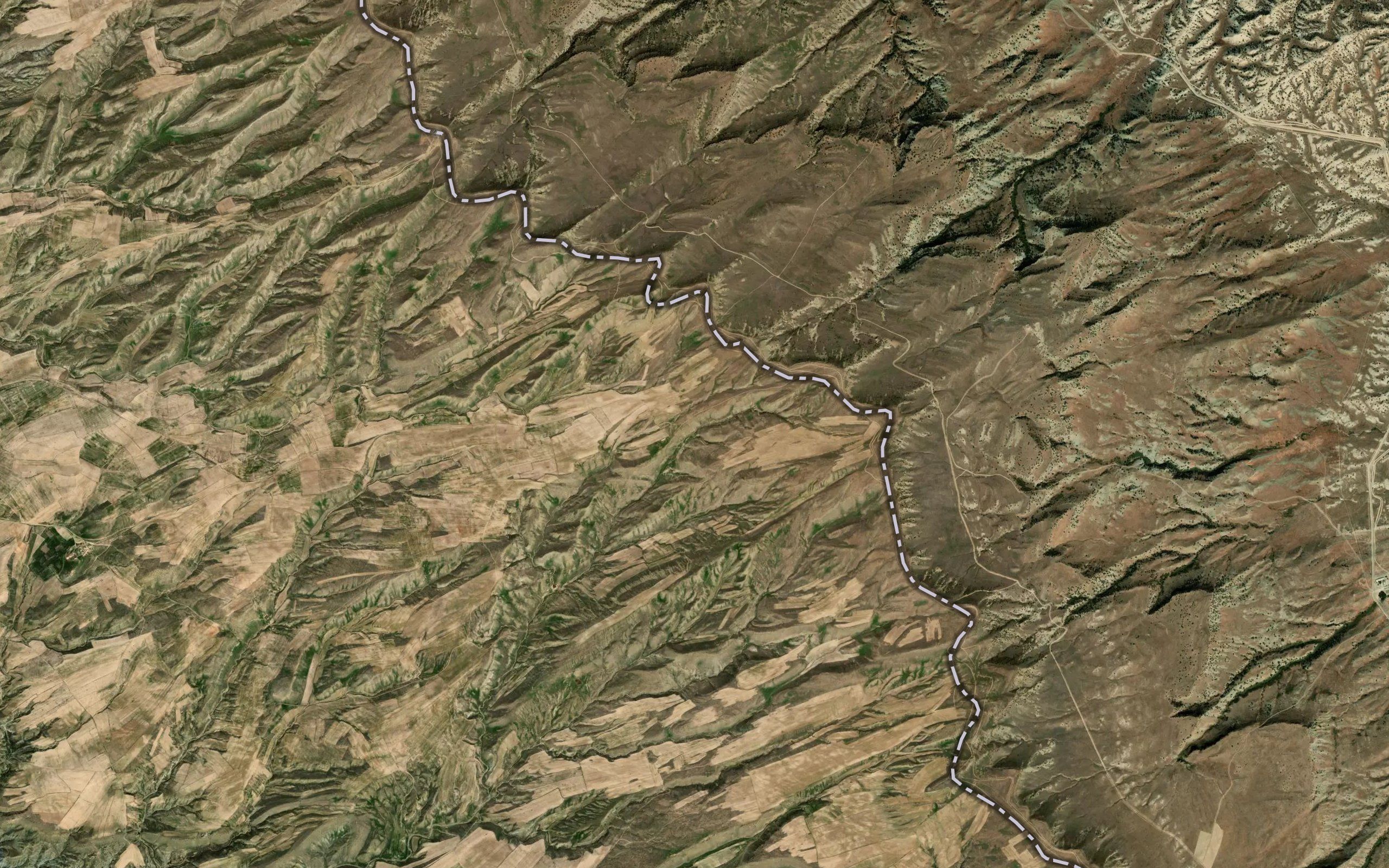 Cheshmeh-ye Dur Sang